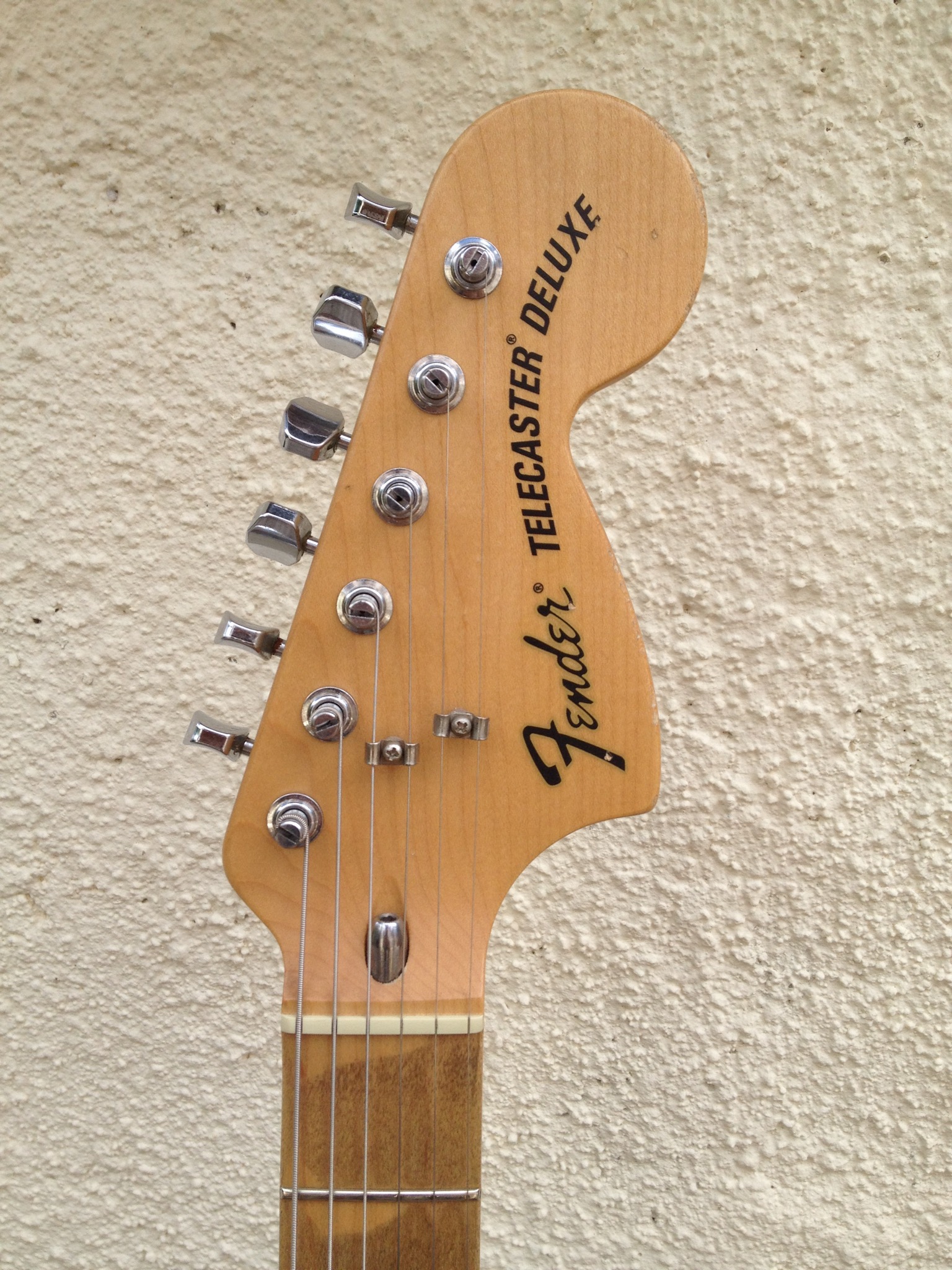 Photo Fender Road Worn '72 Telecaster Deluxe Fender Road Worn '72