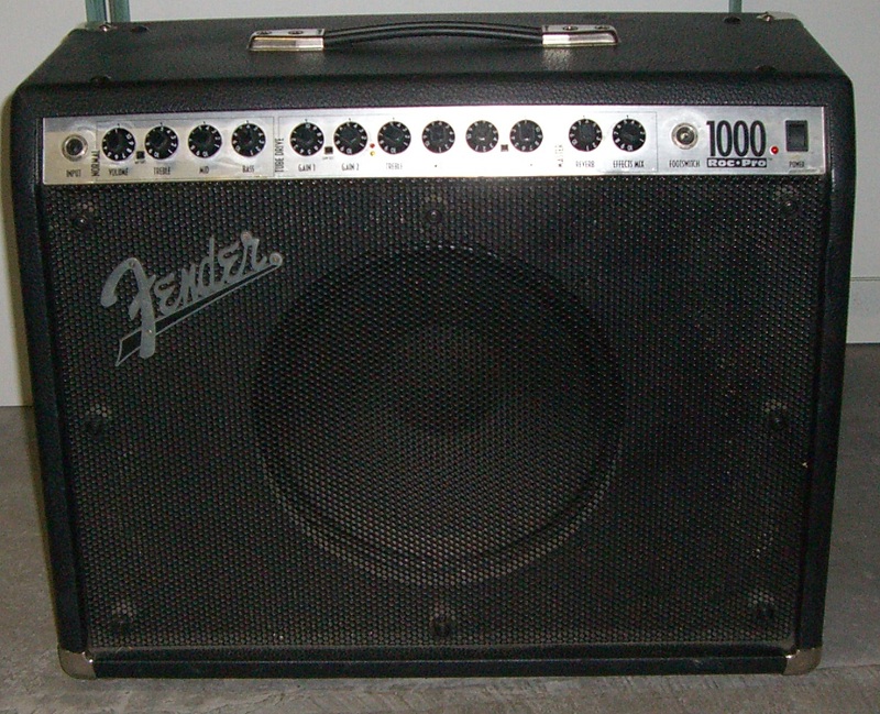 Fender Roc Pro 1000 image (152418) Audiofanzine