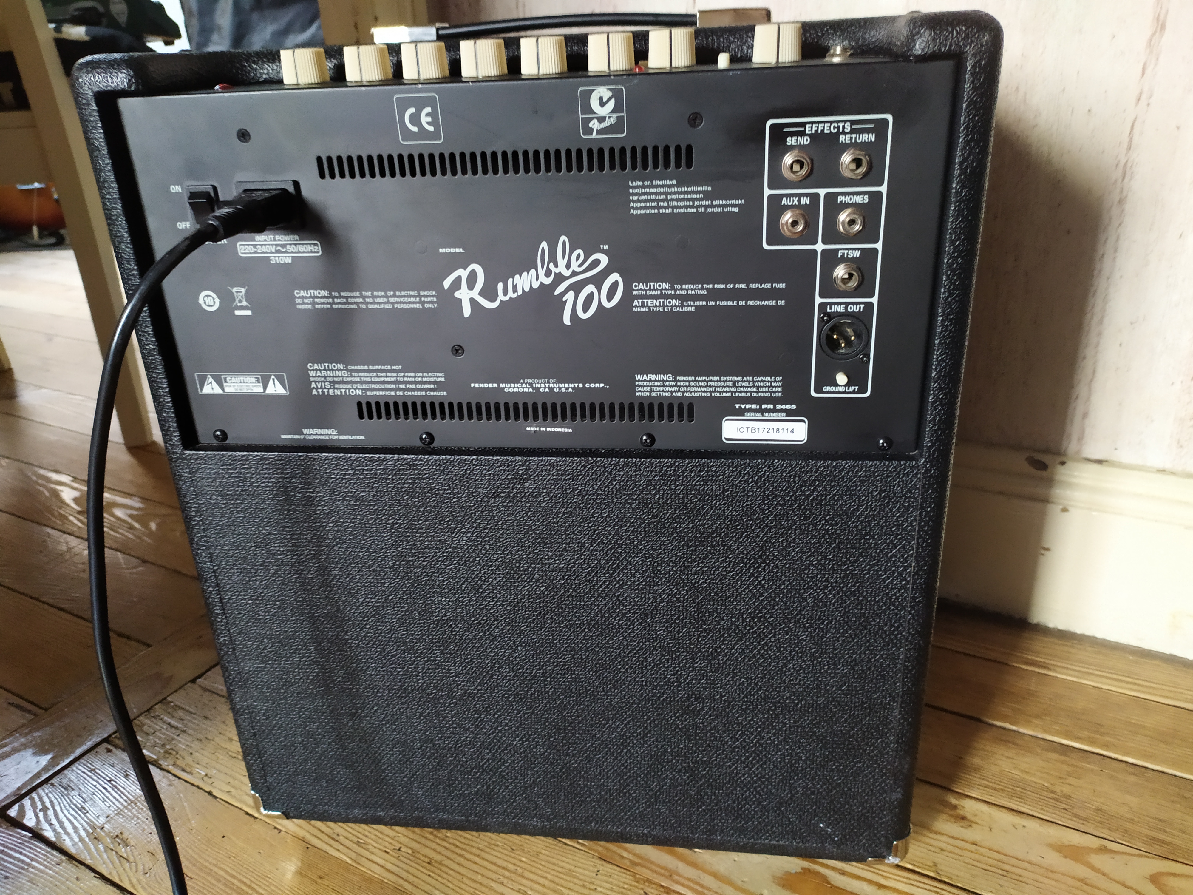 Rumble 100 V3 - Fender Rumble 100 V3 - Audiofanzine