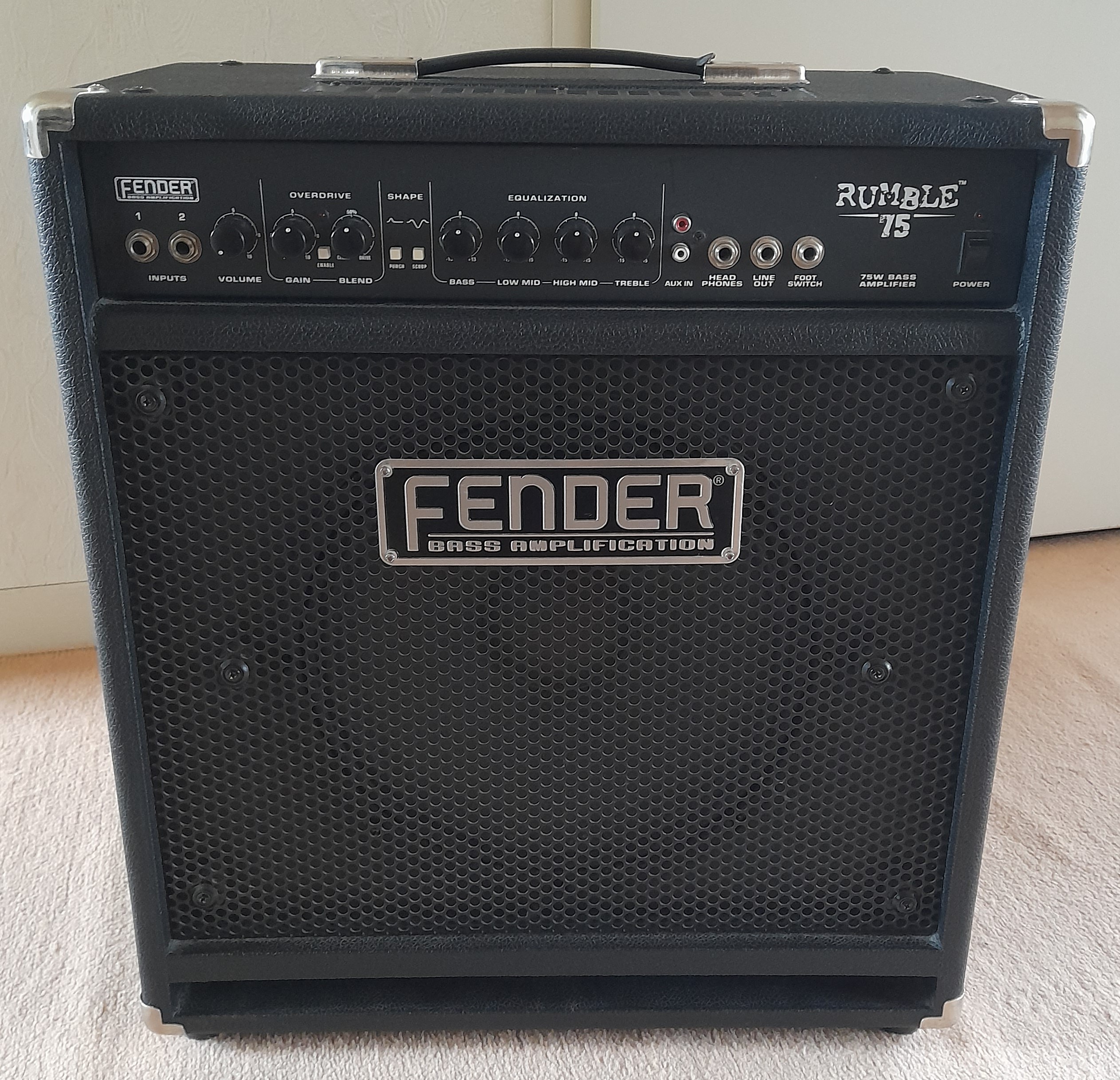 Rumble 75 Fender Rumble 75 Audiofanzine