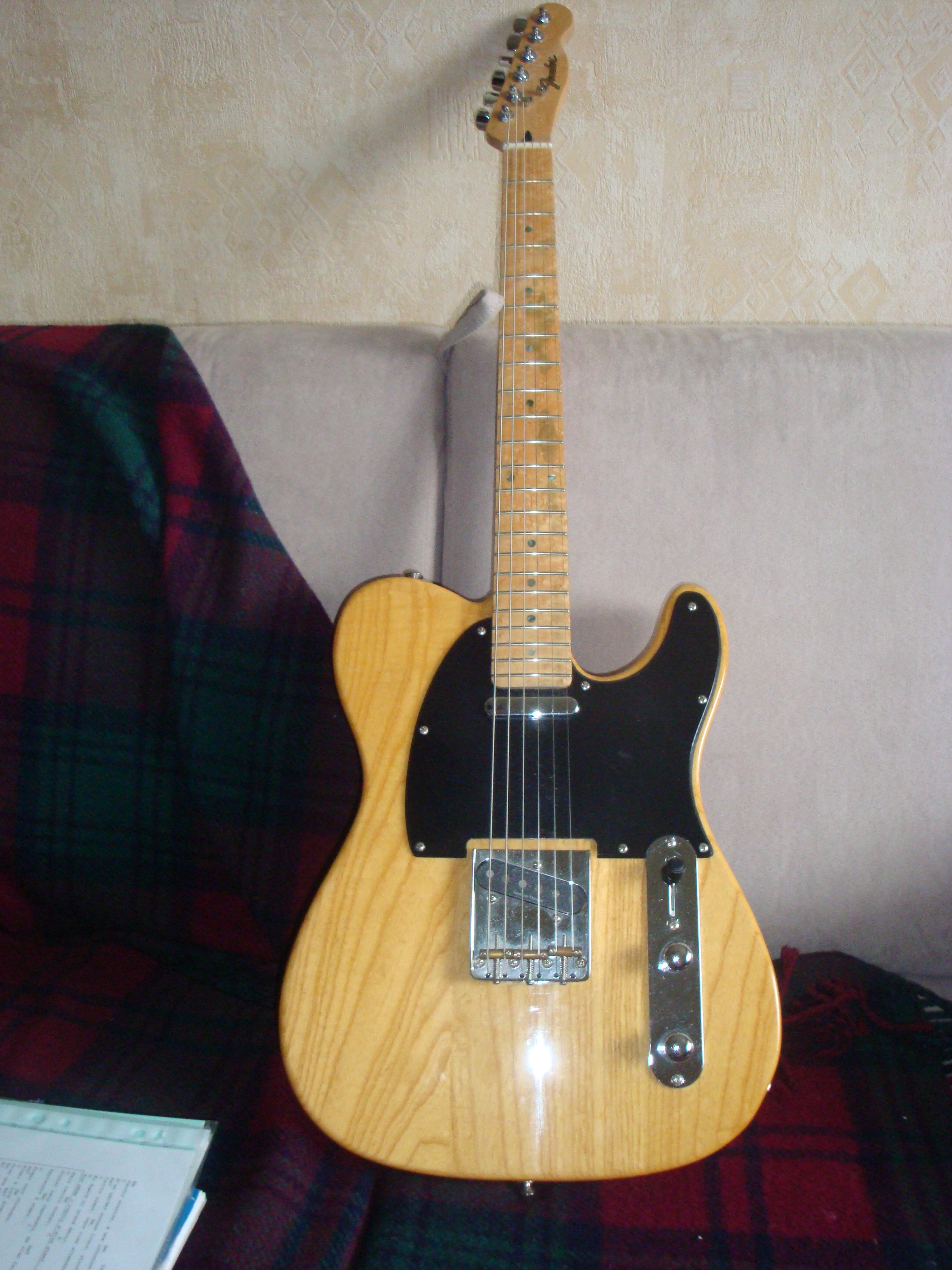 Special Edition Lite Ash Telecaster Fender Audiofanzine