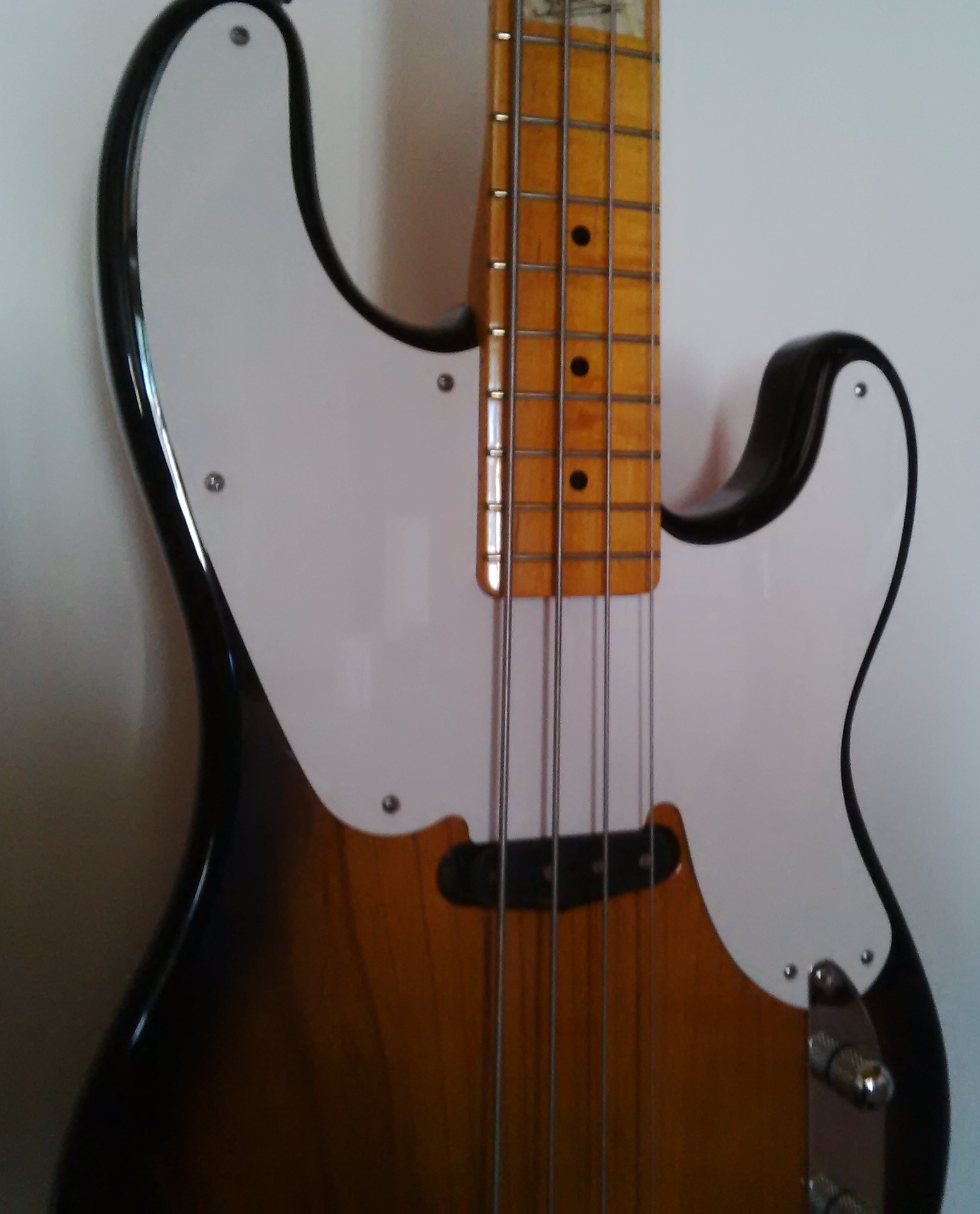 STING PRECISION BASS - Fender Sting Precision Bass - Audiofanzine