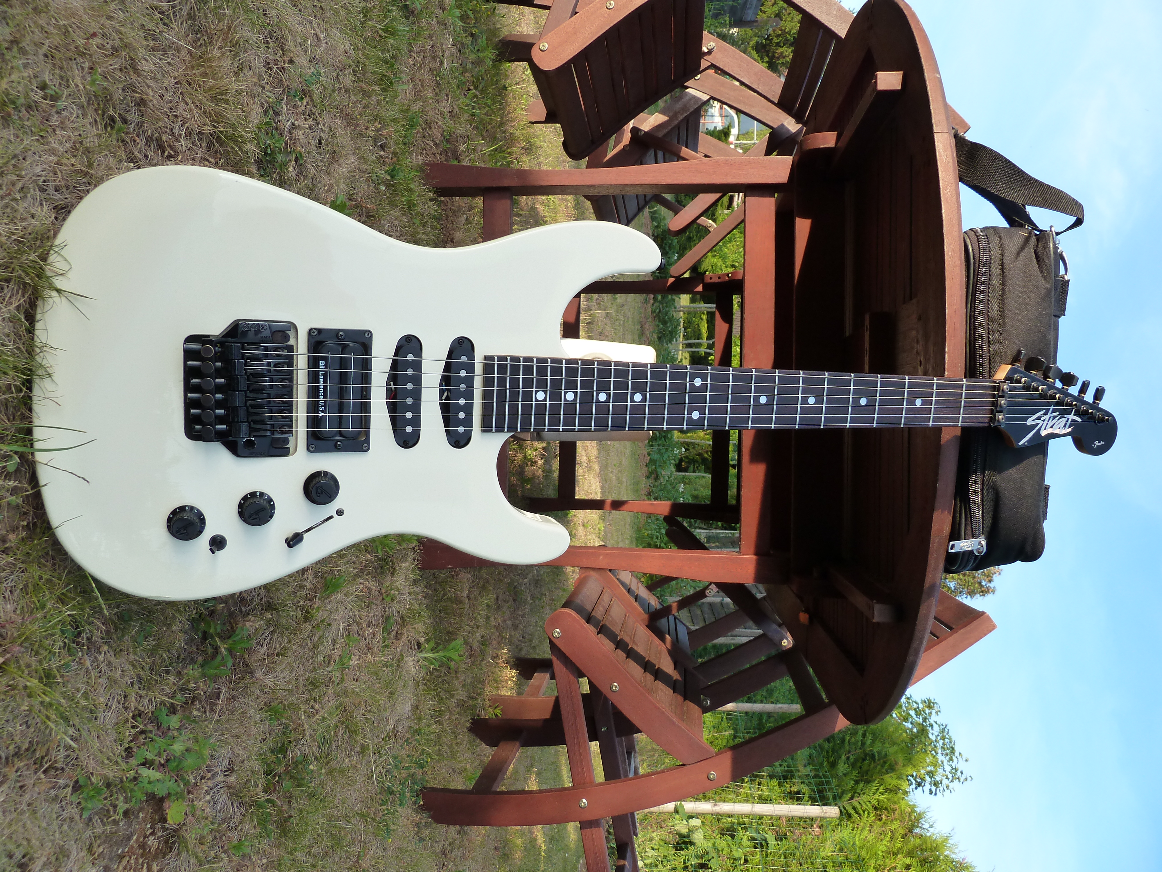 Photo Fender STRAT HM Fender HM (Heavy Metal) STRAT (233916