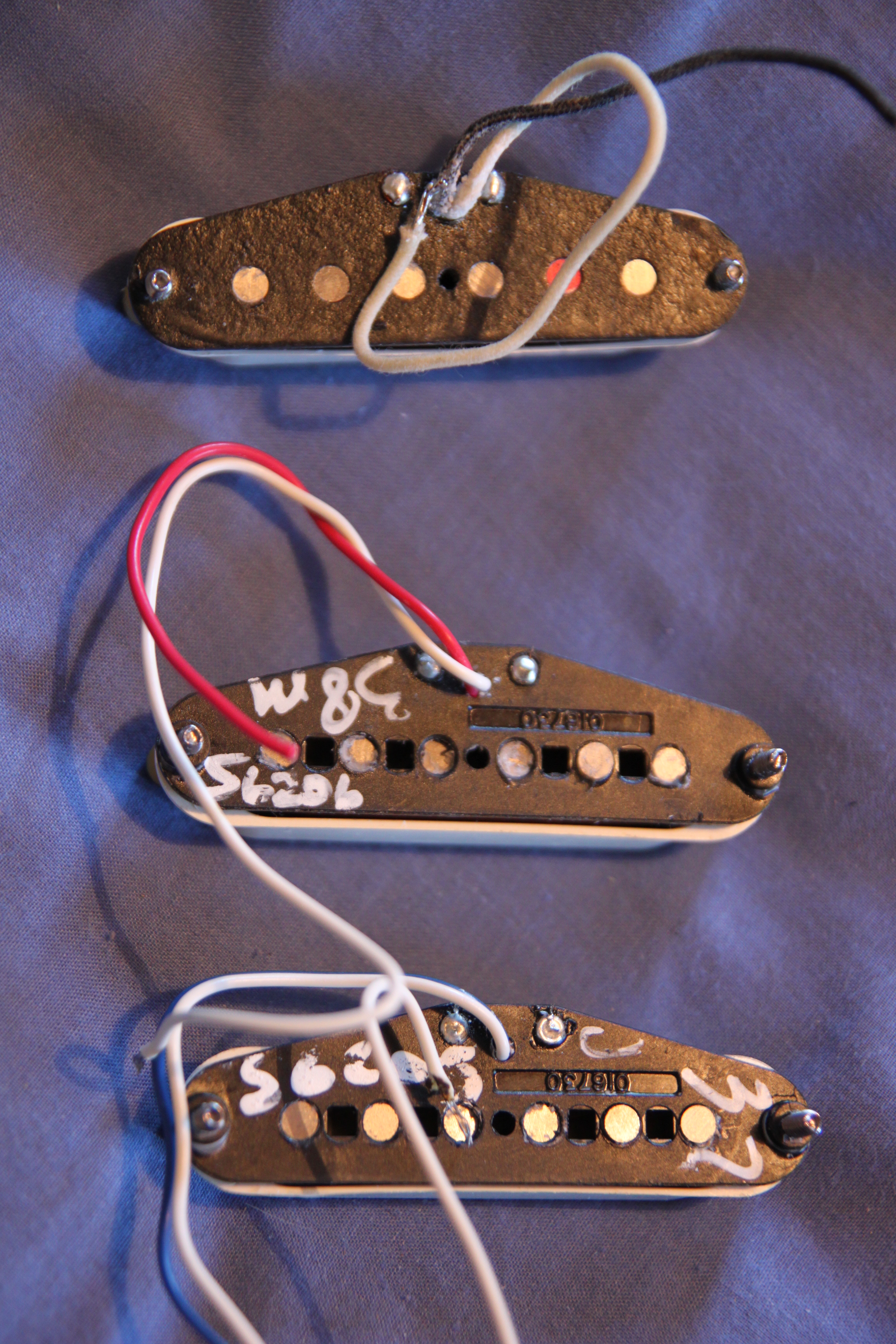 Photo Fender Stratocaster Pickups Fender Stratocaster Pickups (98891