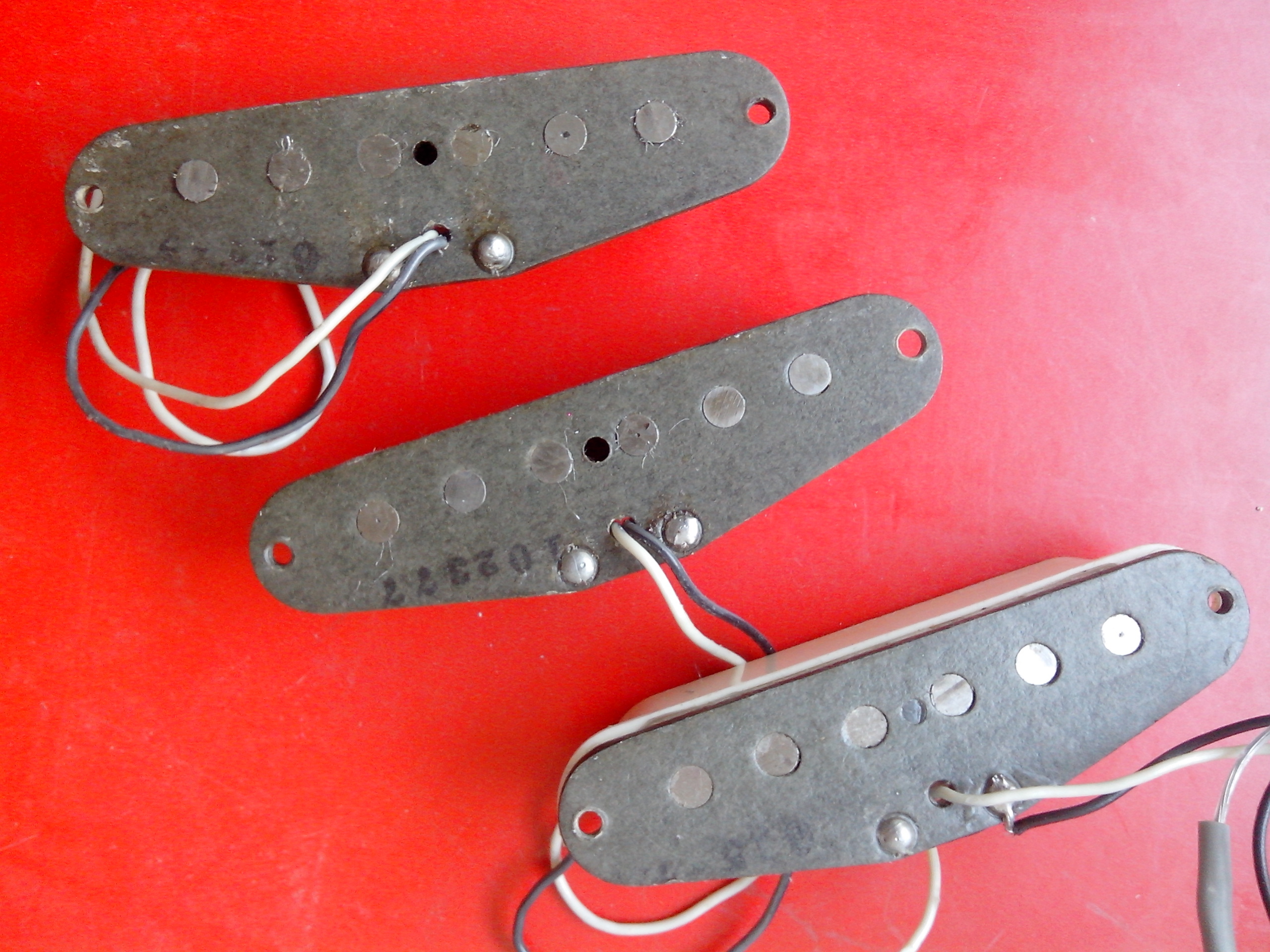 Photo Fender Stratocaster Pickups : Fender Stratocaster Pickup (1973 ...