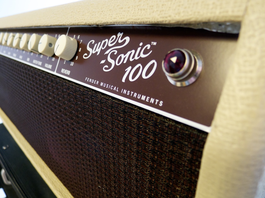 Fender SuperSonic 100 Head image (244222) Audiofanzine