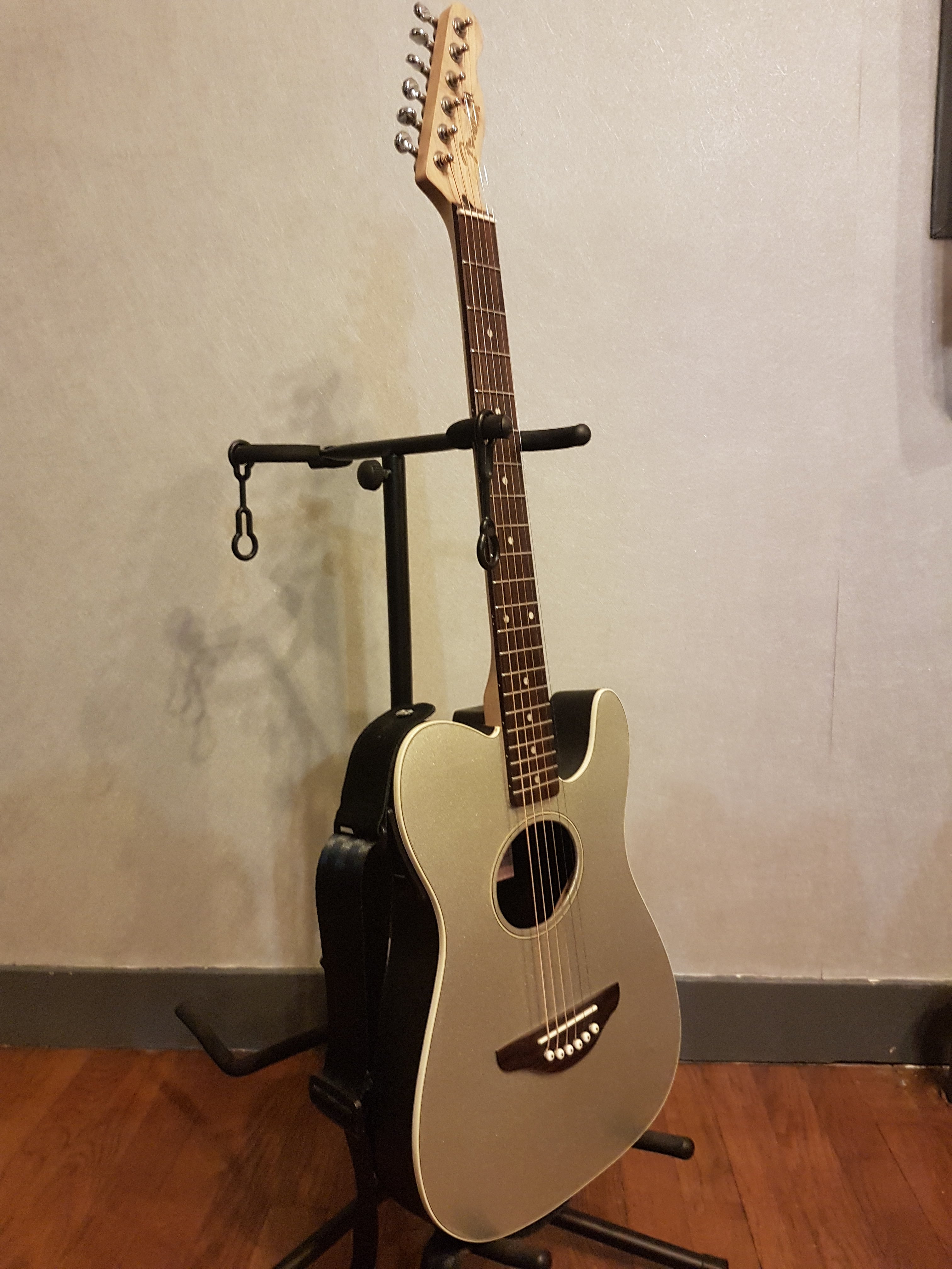 TELECOUSTIC [20002005] Fender Telecoustic [20002005] Audiofanzine