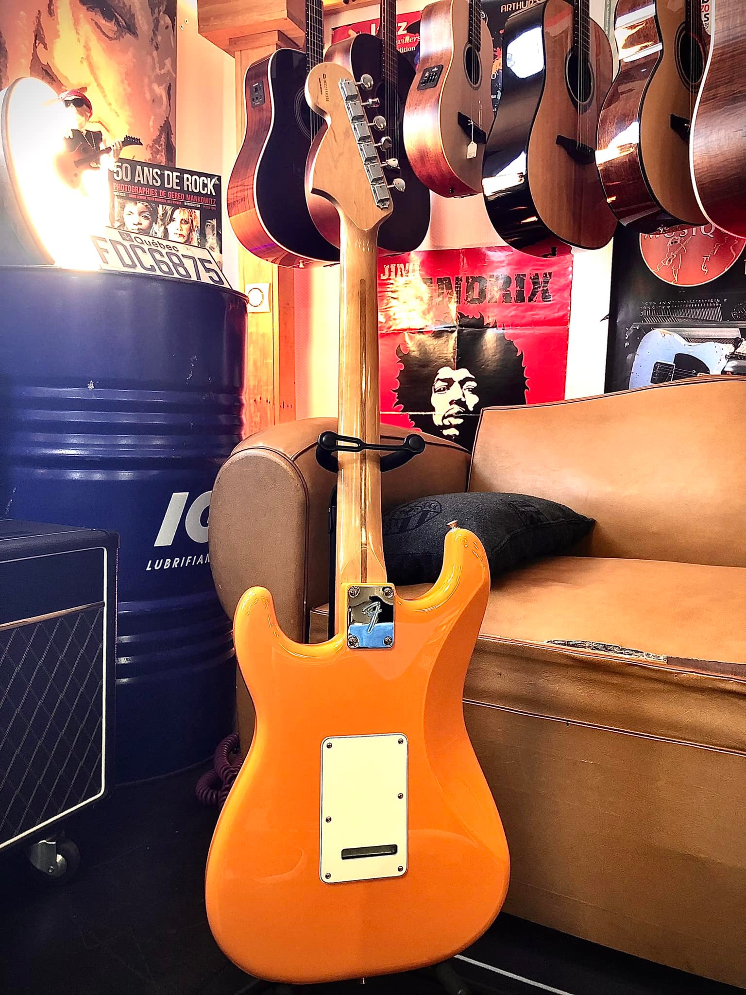 Fender stratocaster Tom Delonge partcaster Capri Orange (Picardie ...