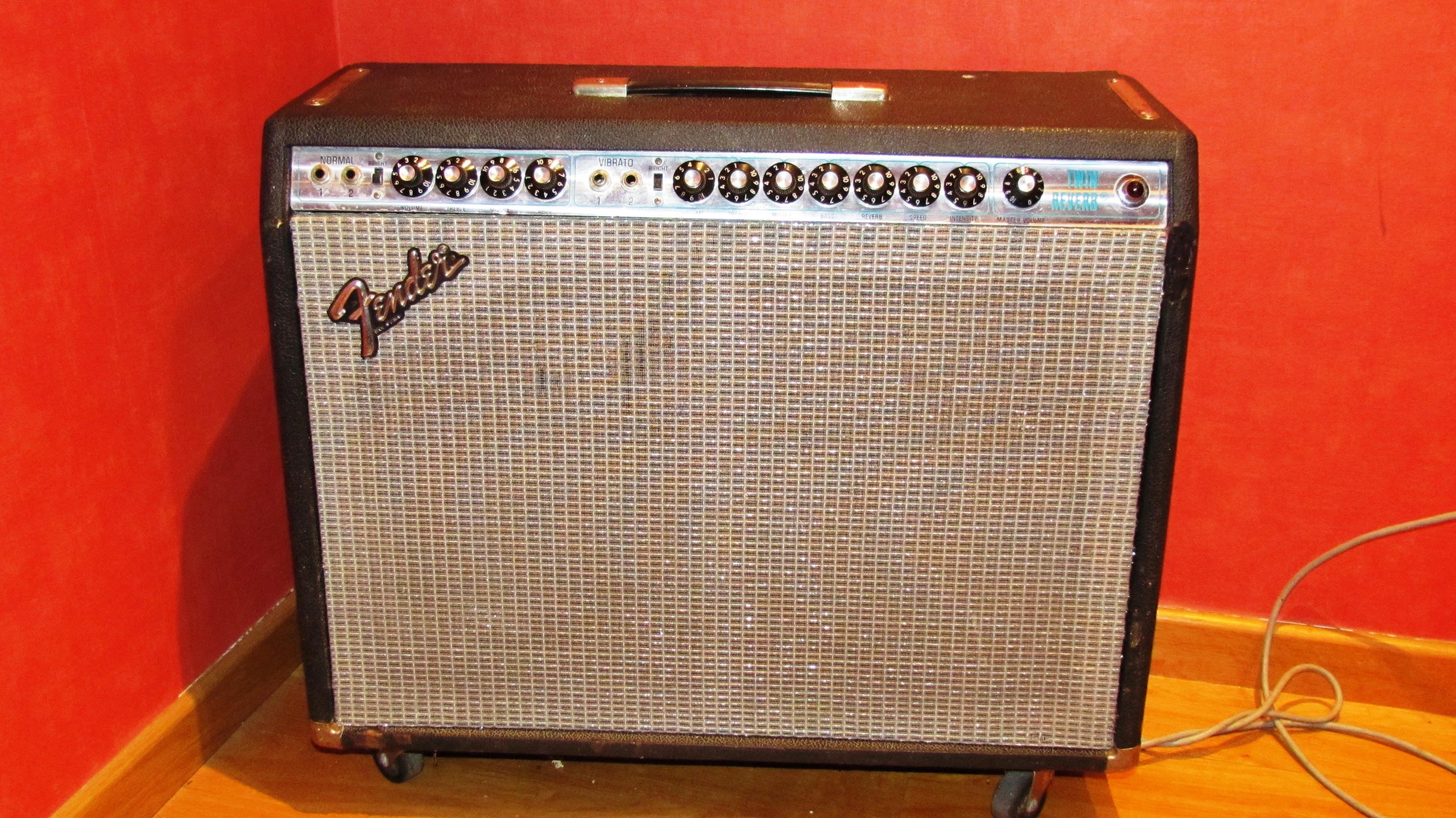Fender Twin Reverb "Silverface" [19681982] image (350540) Audiofanzine