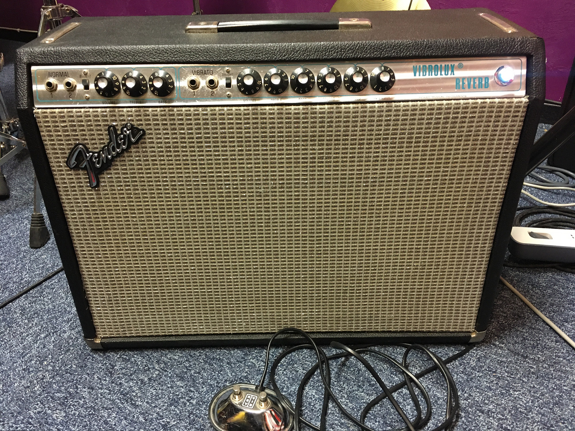 Vibrolux Reverb (Silverface) Fender Audiofanzine