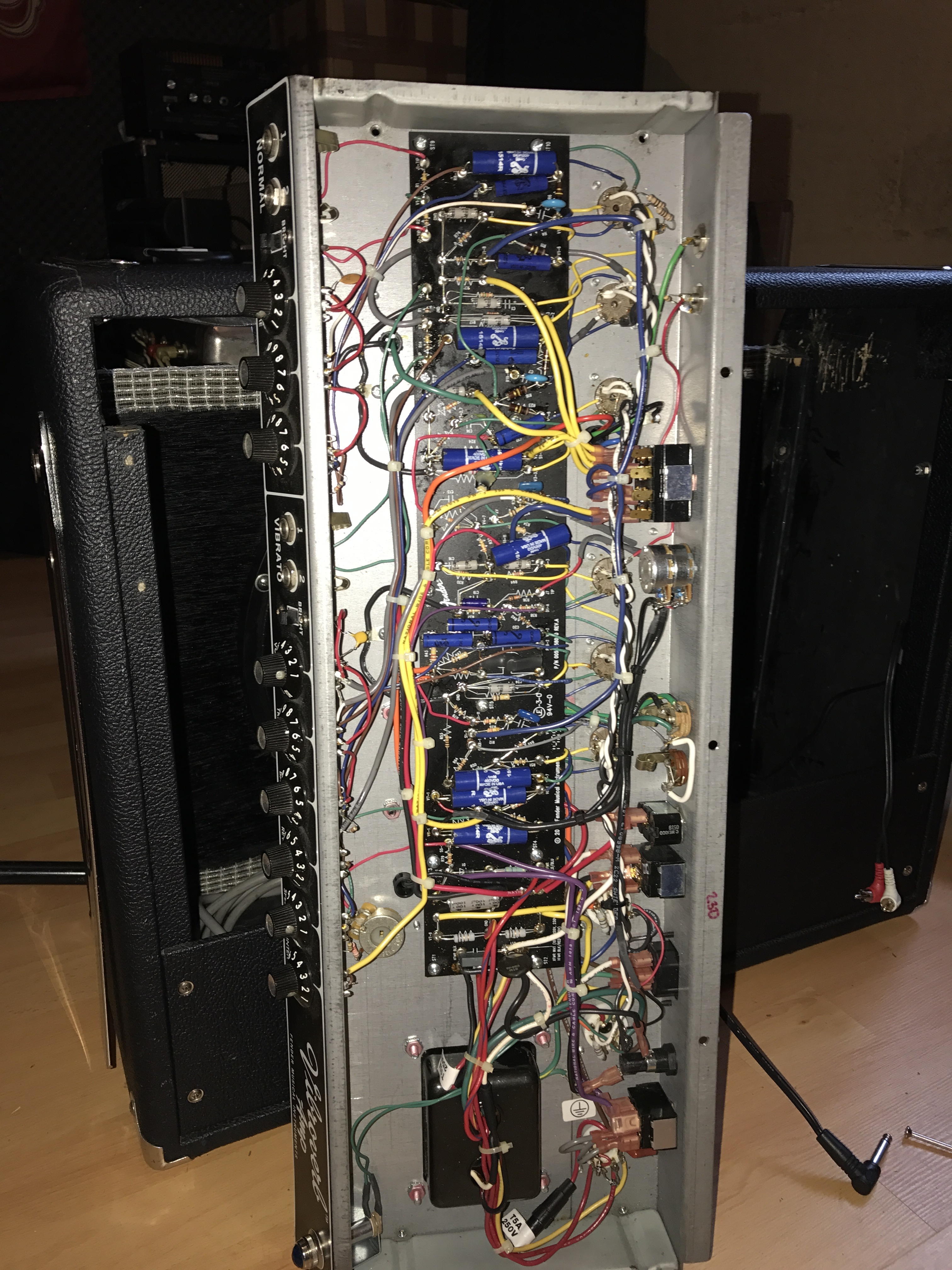 VIBROVERB CUSTOM 