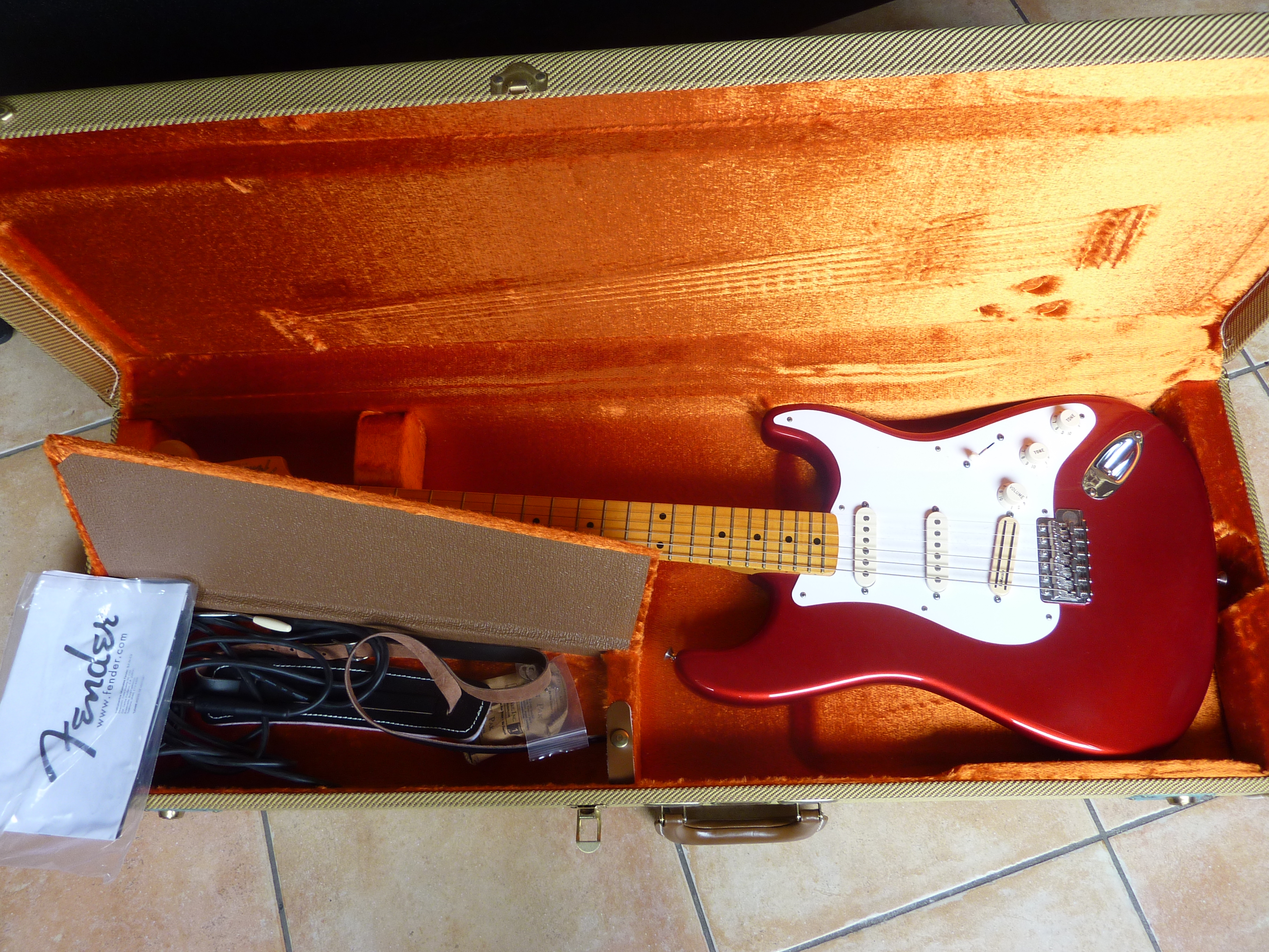 Photo Fender Vintage Hot Rod '57 Strat Fender Vintage Hot Rod '57