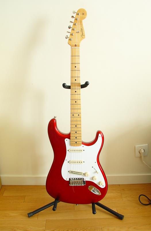 Photo Fender Vintage Hot Rod '57 Strat Fender US VINTAGE HOT ROD 57