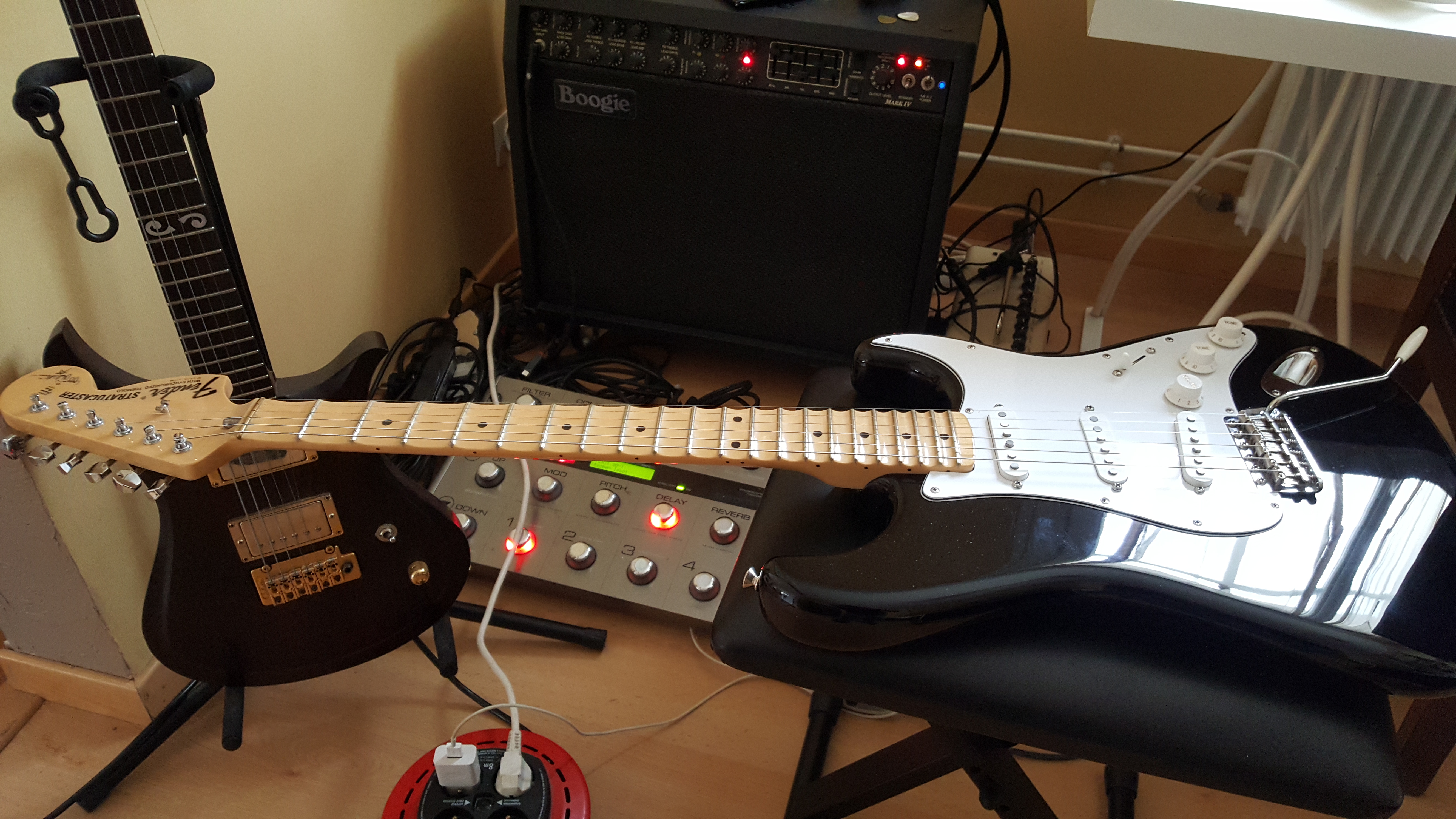 Photo Fender Yngwie Malmsteen Stratocaster 20170303 112531 (1723984