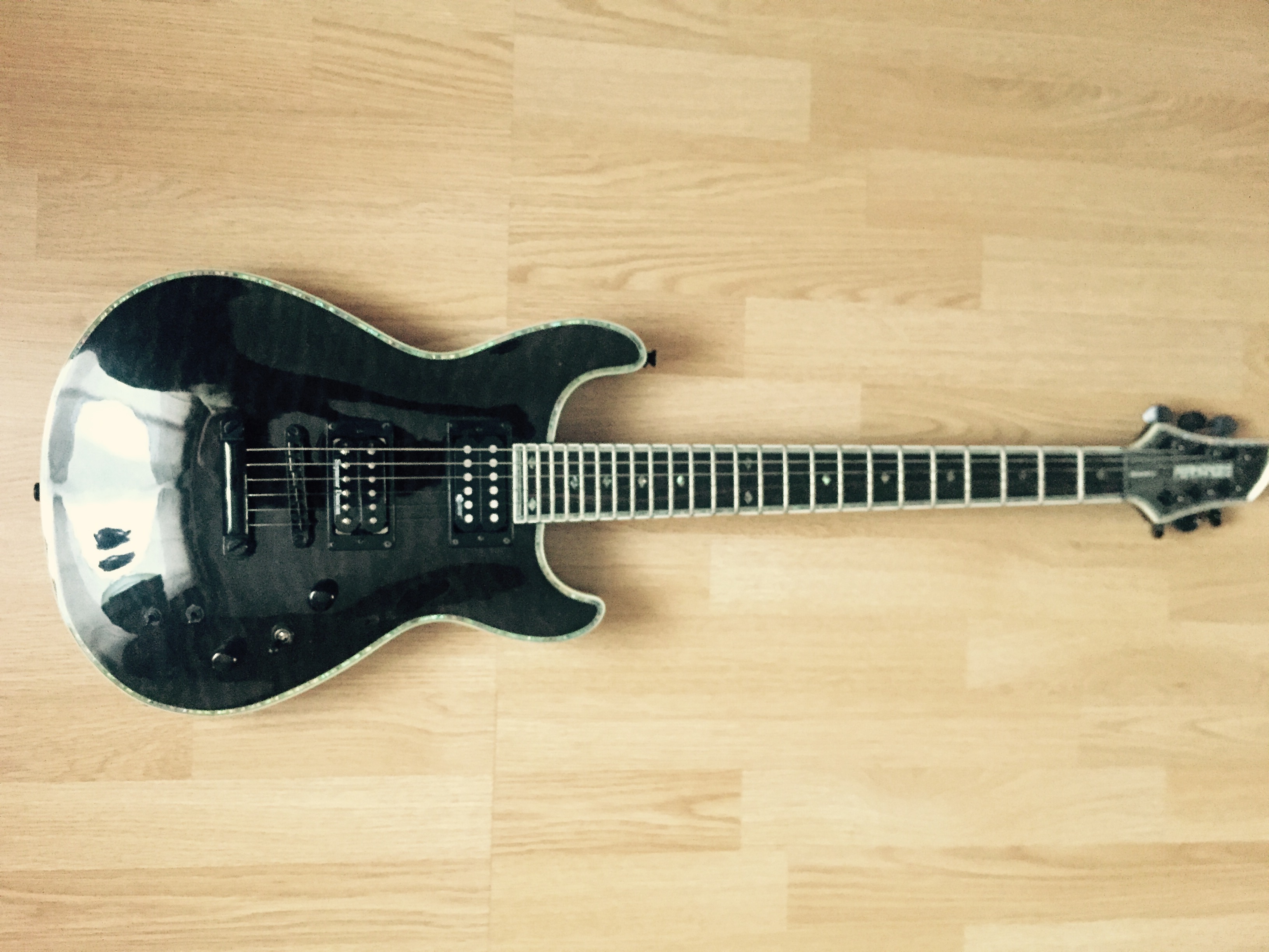 DragonFly Elite See-Thru Black Fernandes - Audiofanzine