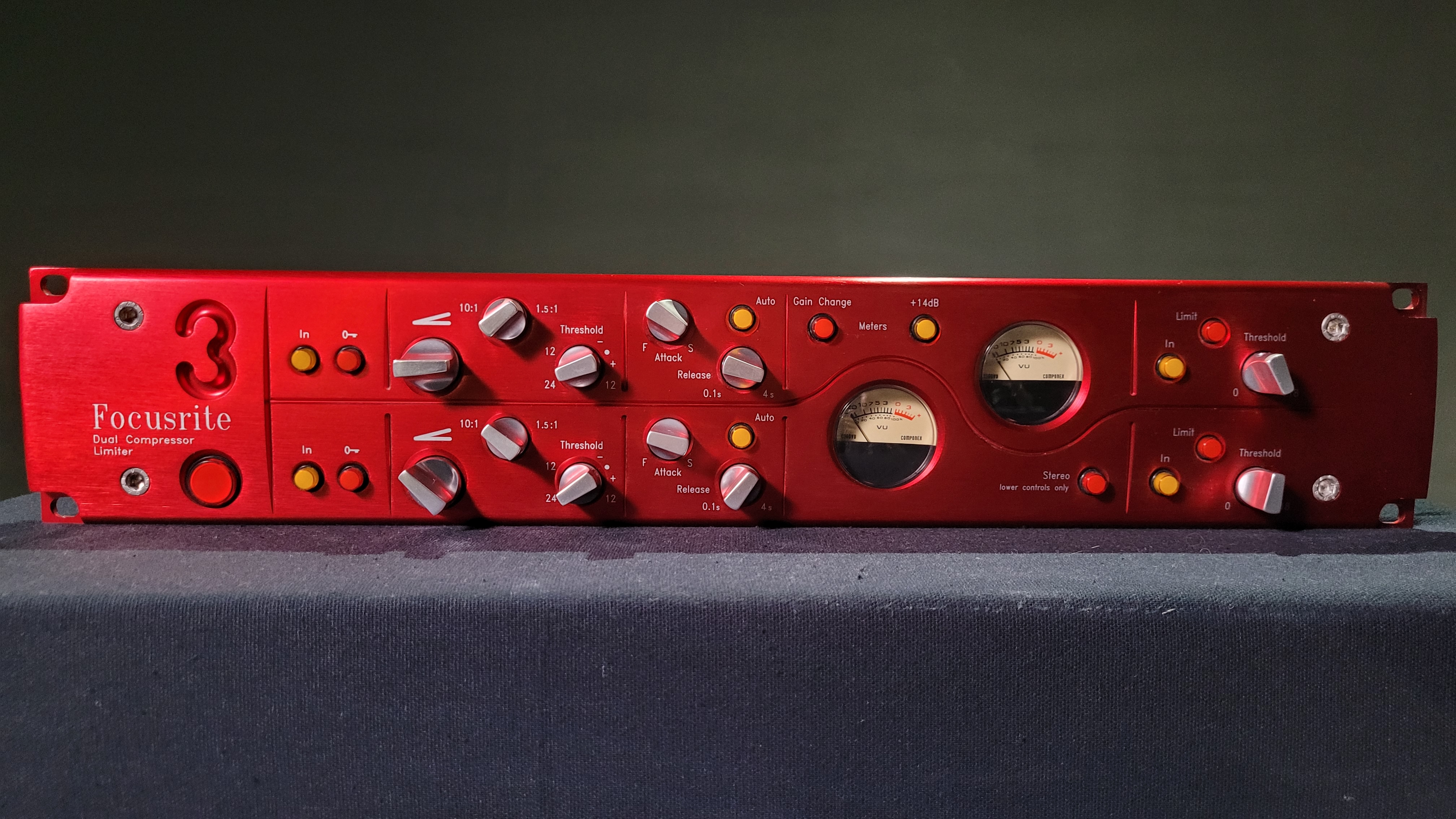 Red 3 Focusrite - Audiofanzine