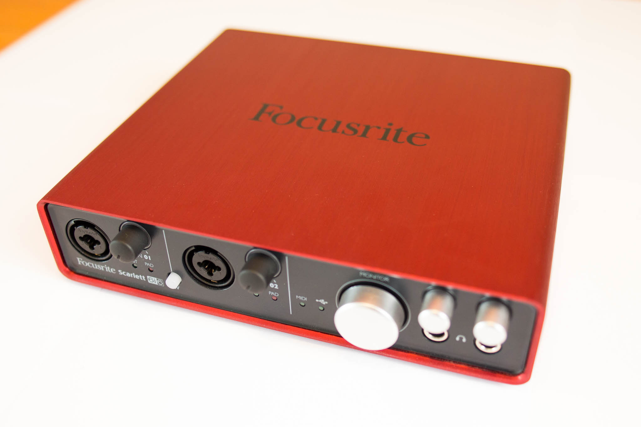Photo Focusrite Scarlett 6i6 : Focusrite Scarlett 6i6 4 (#1461875 ...