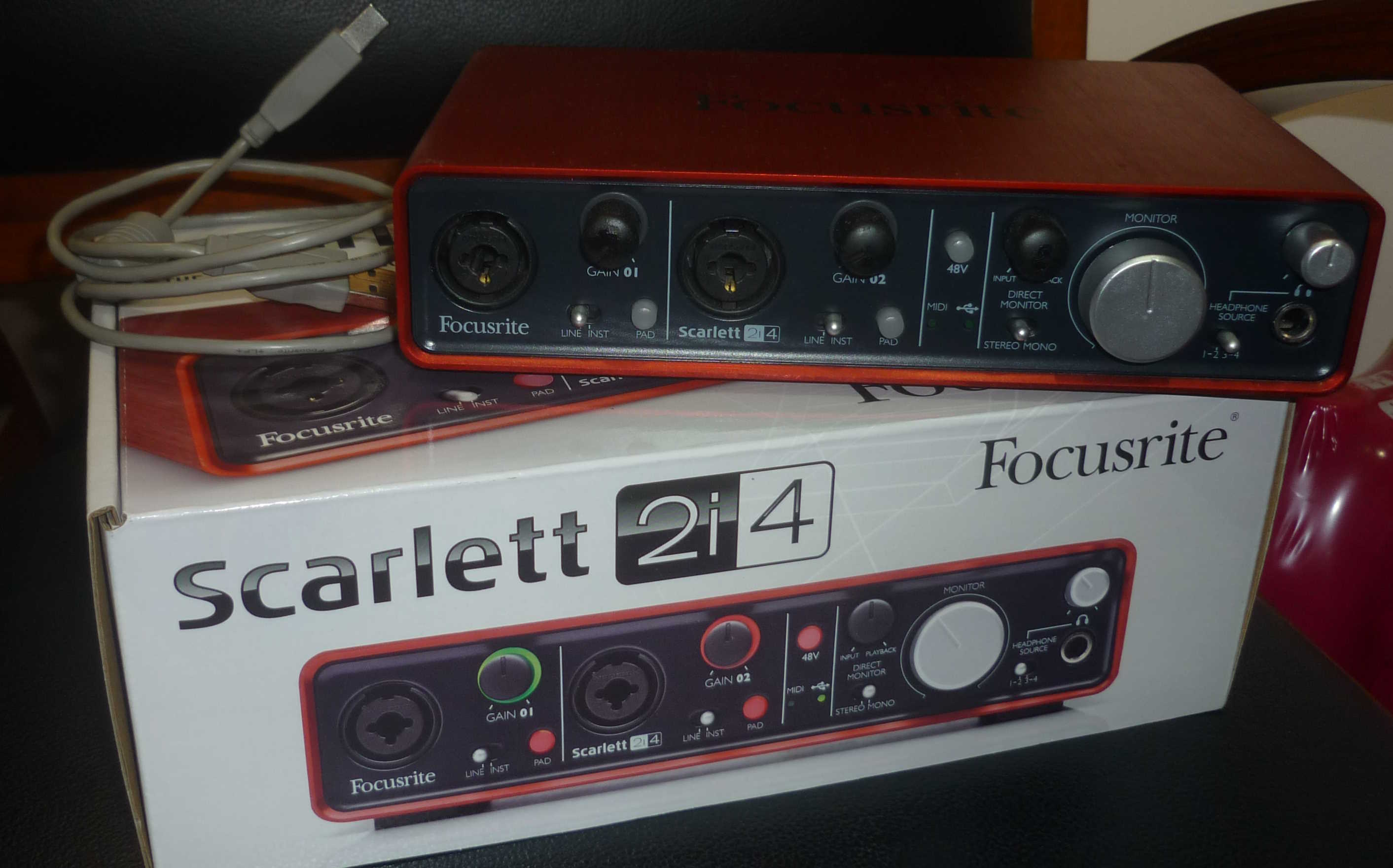 Scarlett 2i4 - Focusrite Scarlett 2i4 - Audiofanzine
