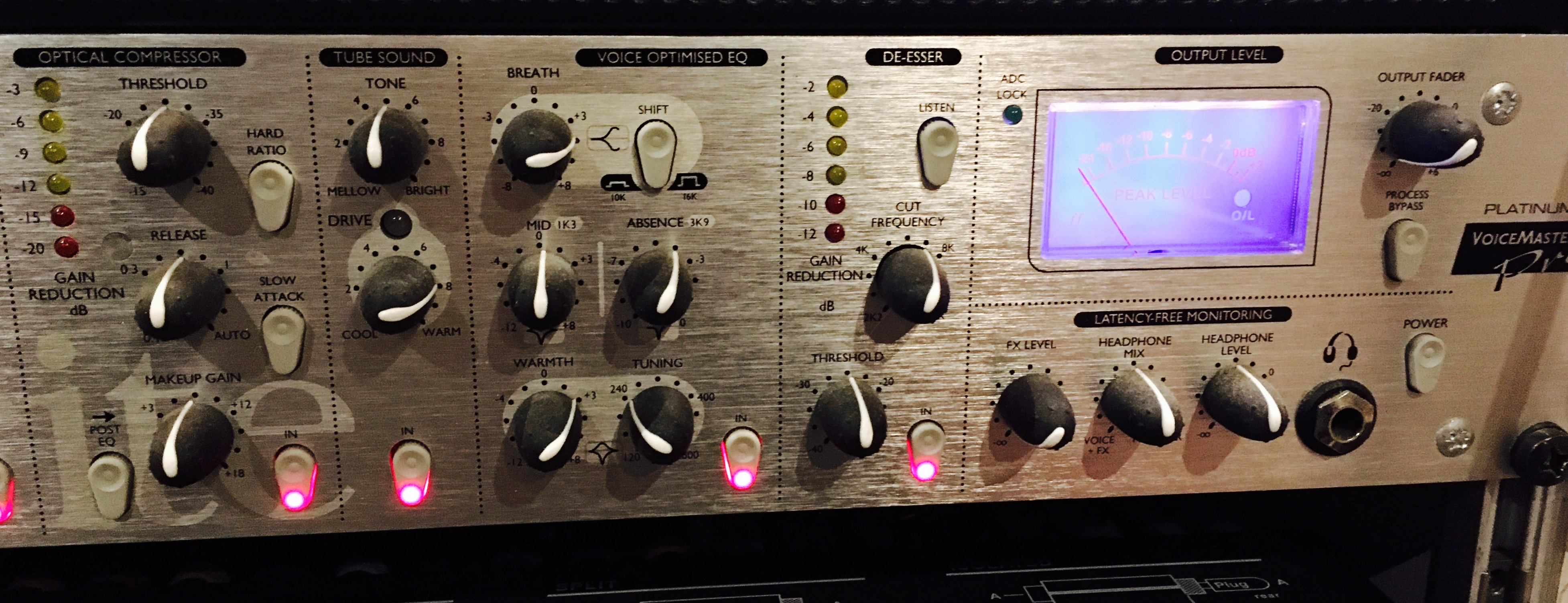 VOICEMASTER PRO Focusrite VoiceMaster Pro Audiofanzine