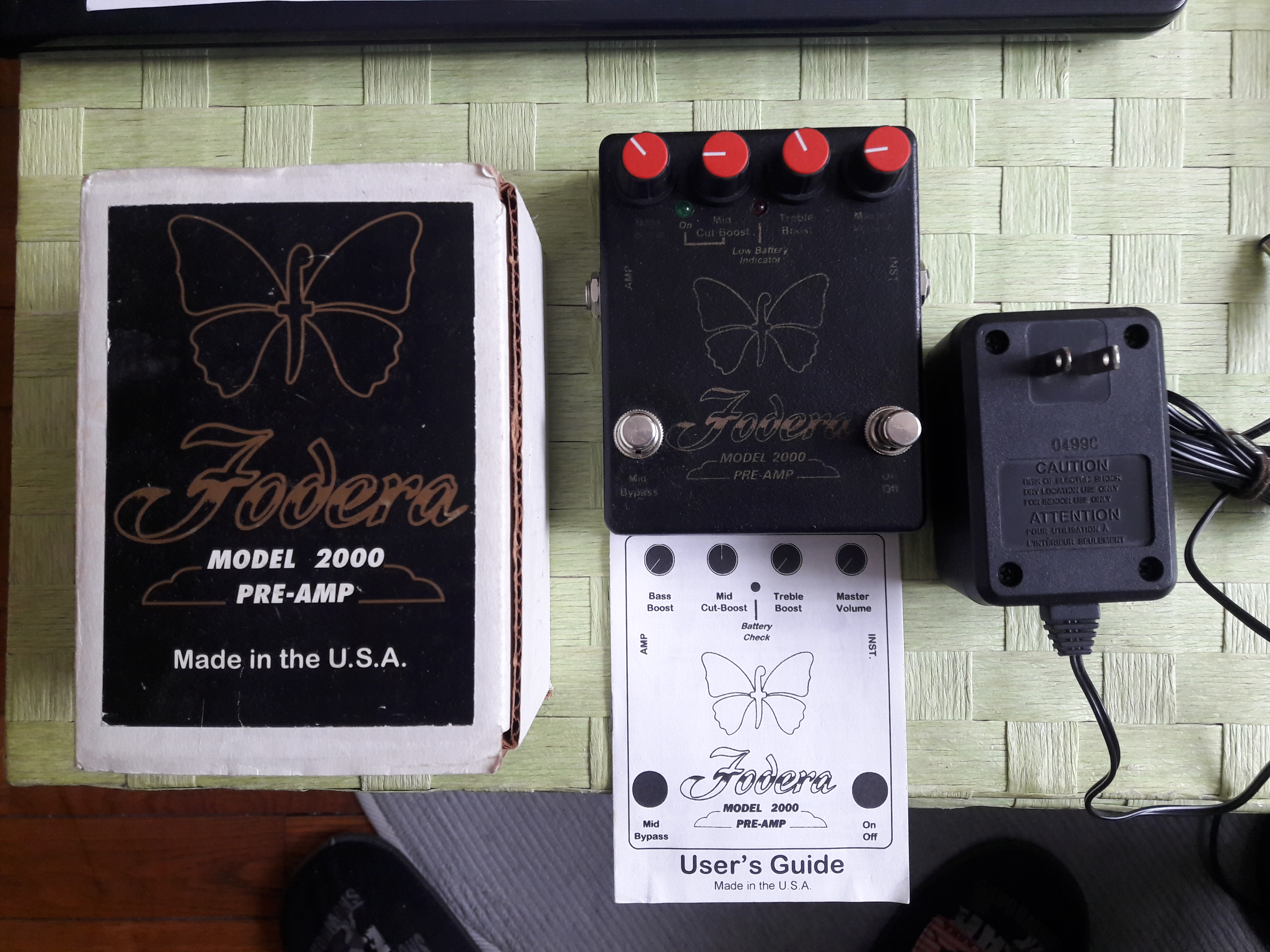 激レア！ Fodera Model 2000 Pre Amp-