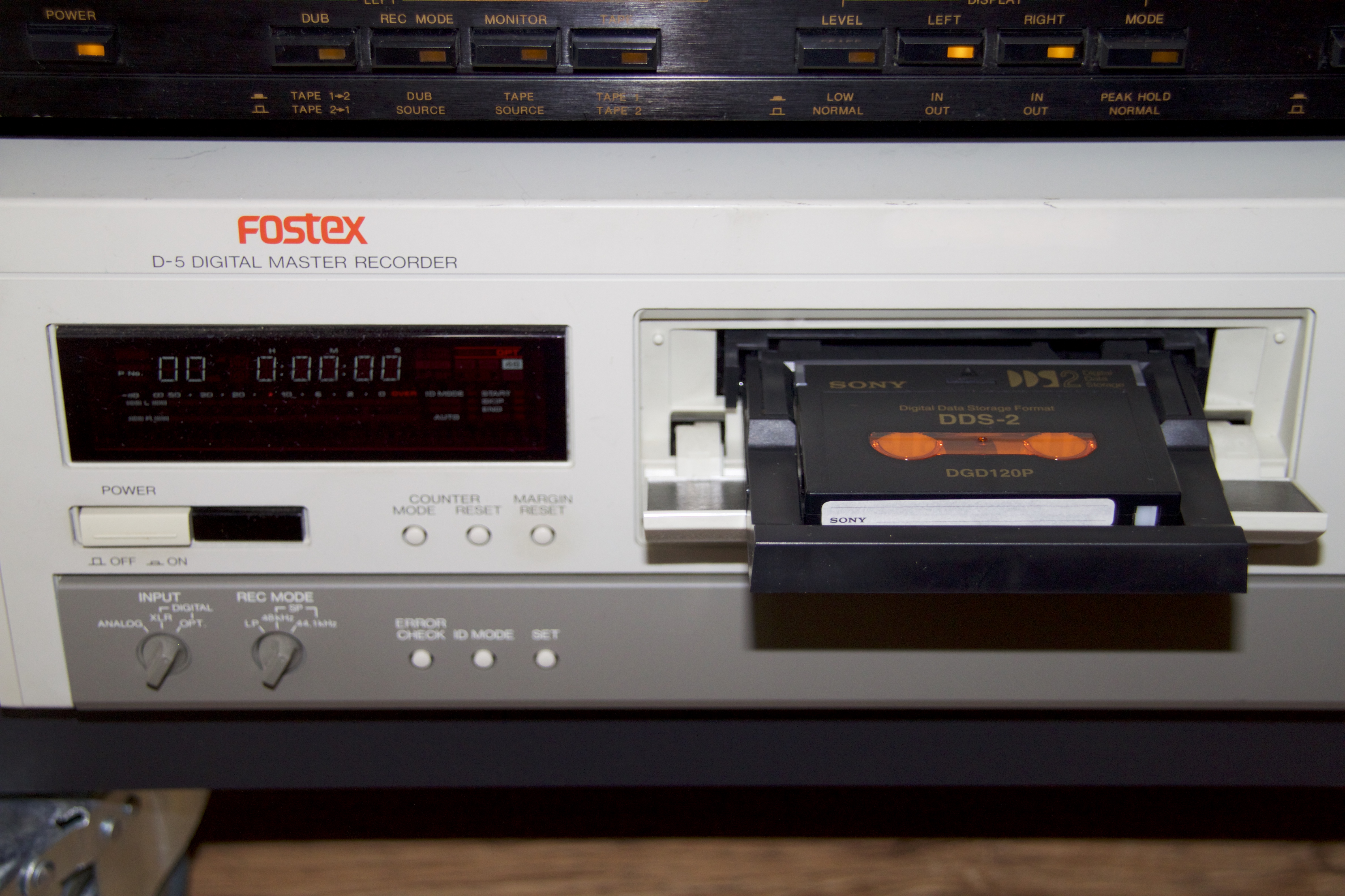 Photo Fostex D5 Fostex D5 (76684) (1631503) Audiofanzine