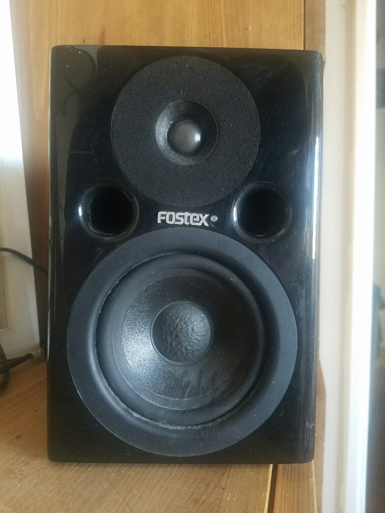 PM0.4 - Fostex PM0.4 - Audiofanzine