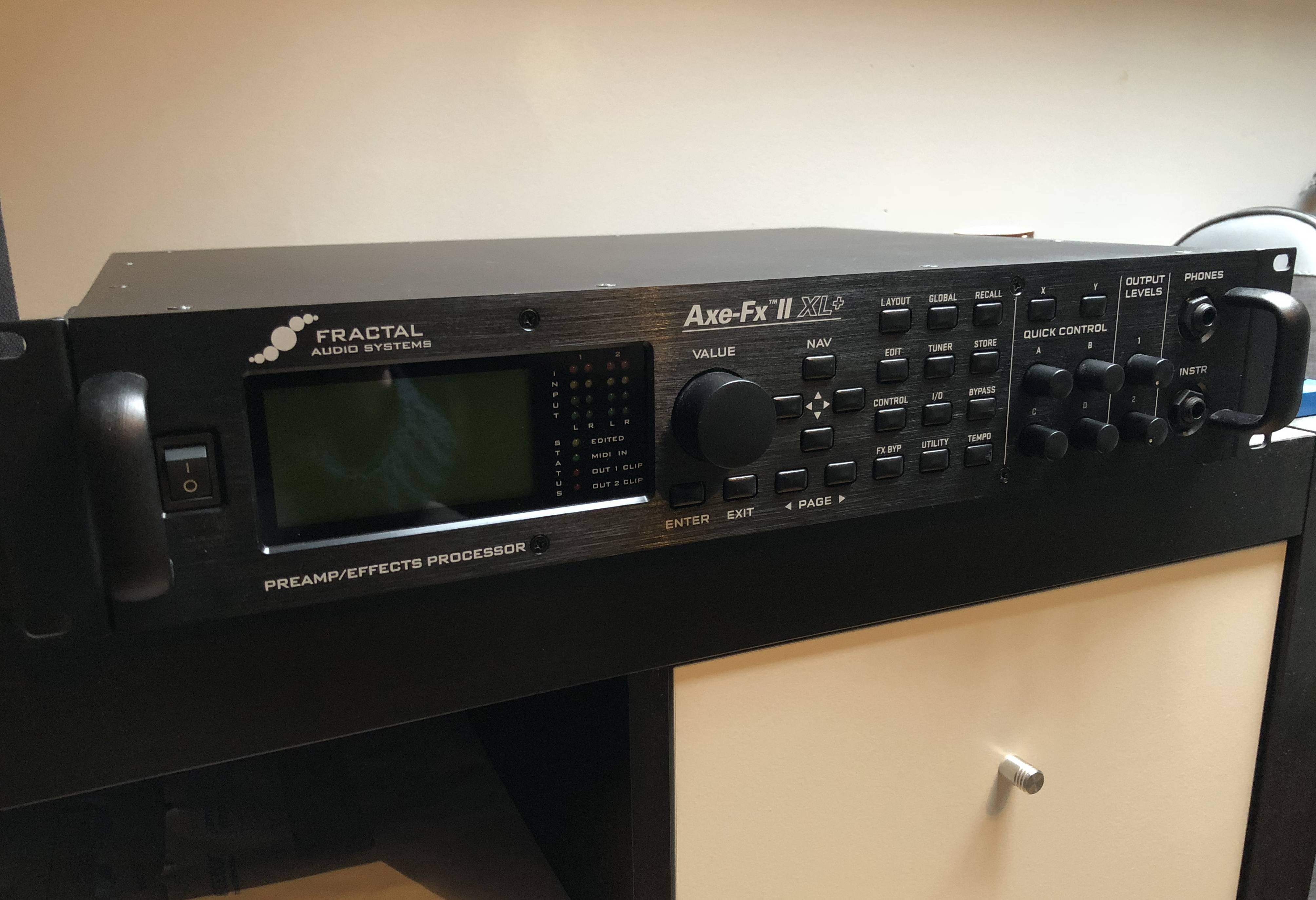 Fractal Audio Systems Axe-Fx II 配信機器・PA機器・レコーディング機器