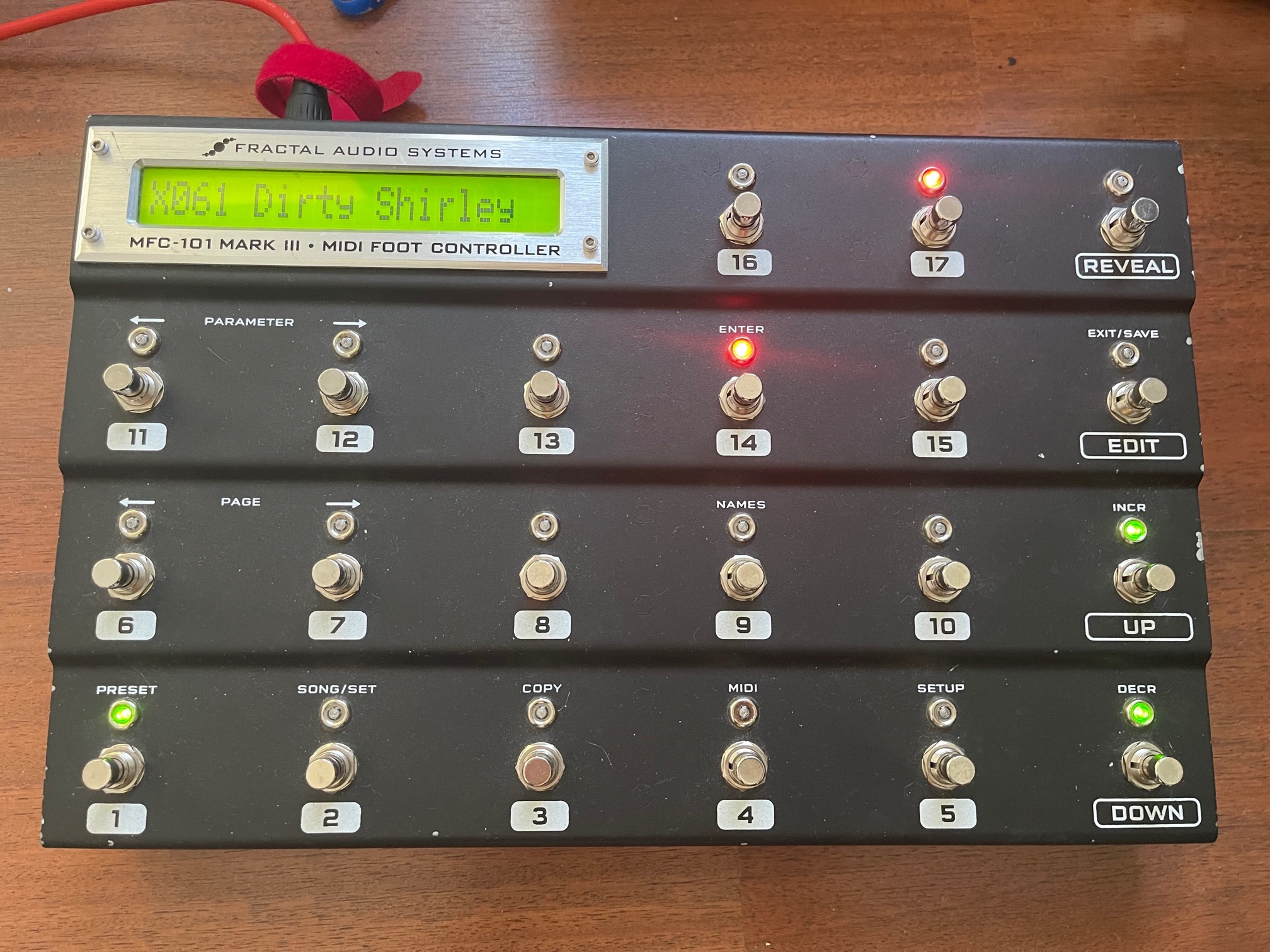 MFC-101 MK III - Fractal Audio Systems MFC-101 MK III - Audiofanzine