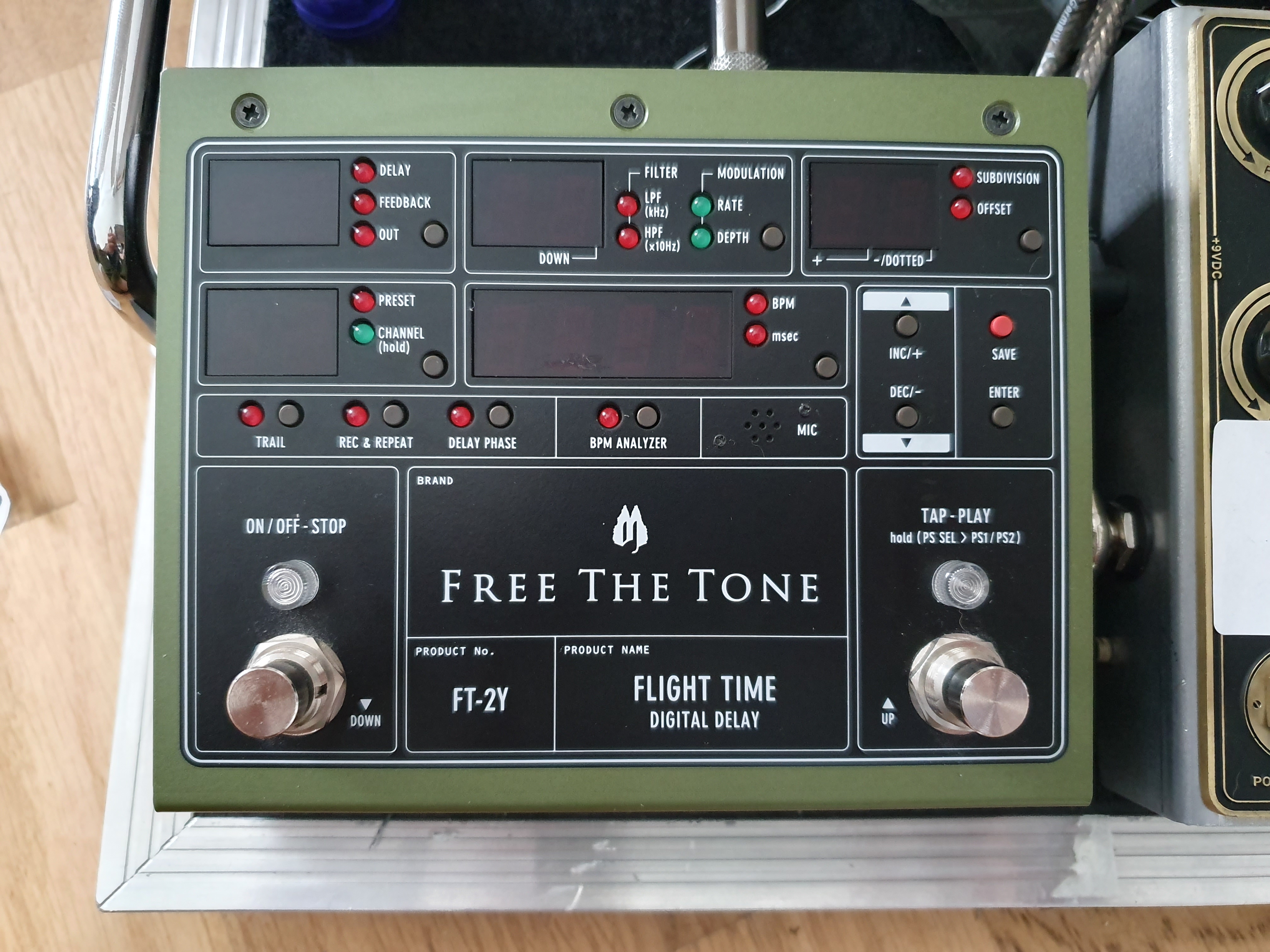 Flight Time Digital Delay FT-2Y Free The Tone - Audiofanzine
