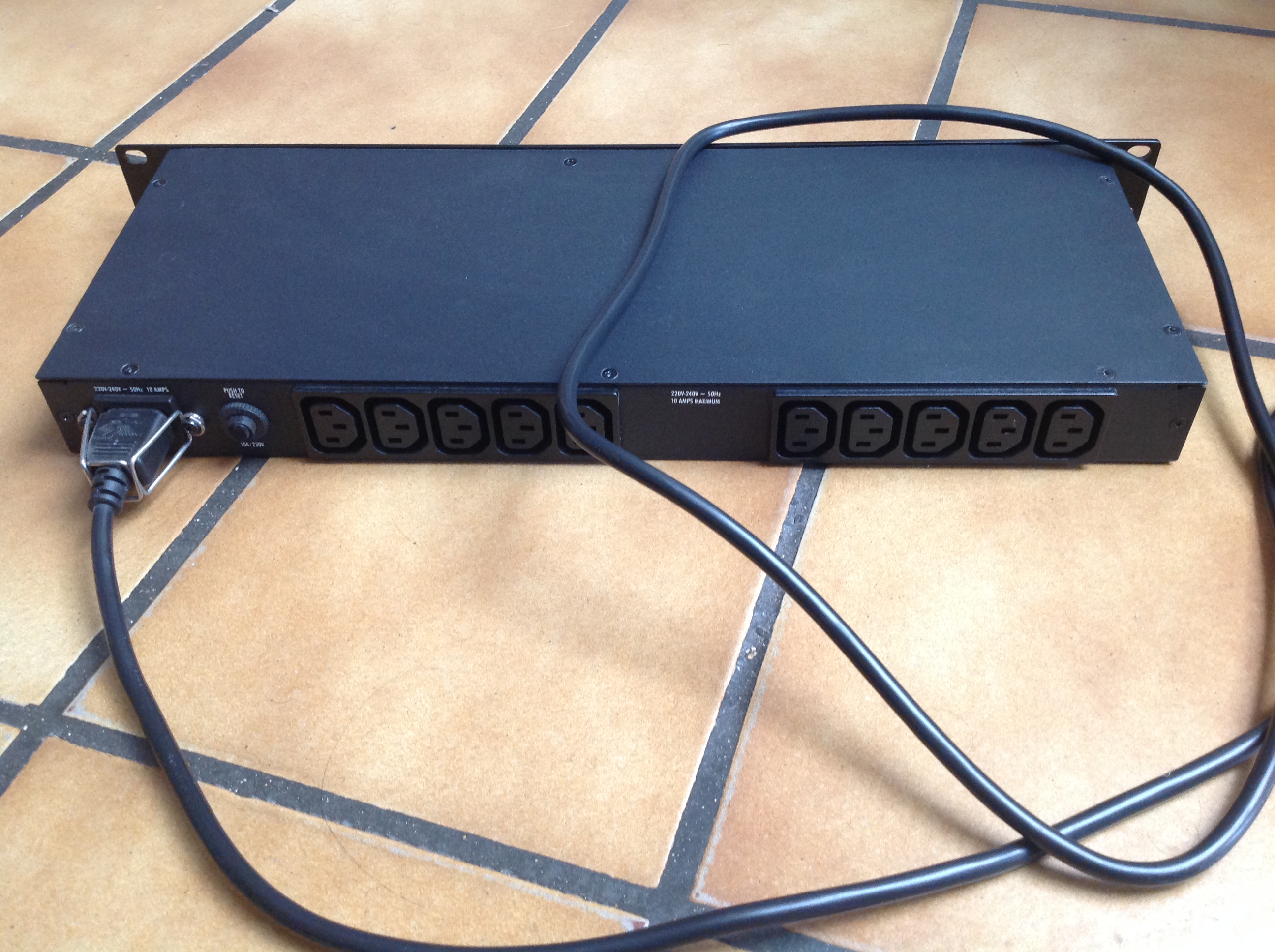 M10X E Furman M10x E Audiofanzine