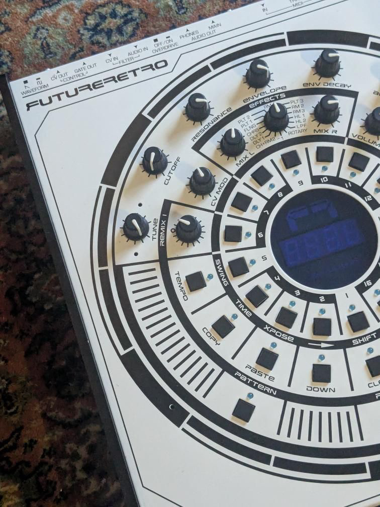 Future Retro Revolution R2 w/ Power Supply TB 303 Clone