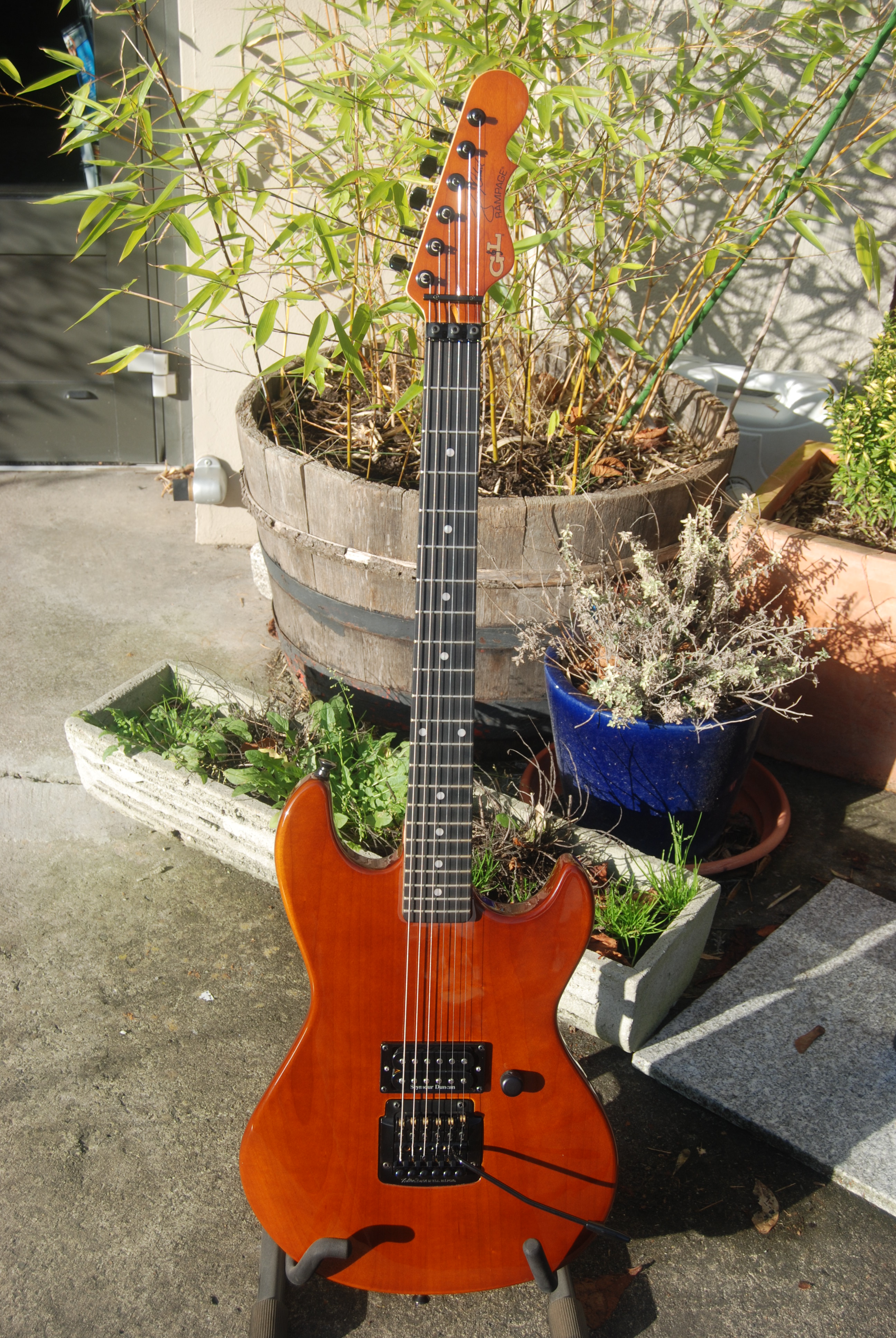 Photo G&L Rampage Jerry Cantrell G&L Rampage Jerry Cantrell Whiskey