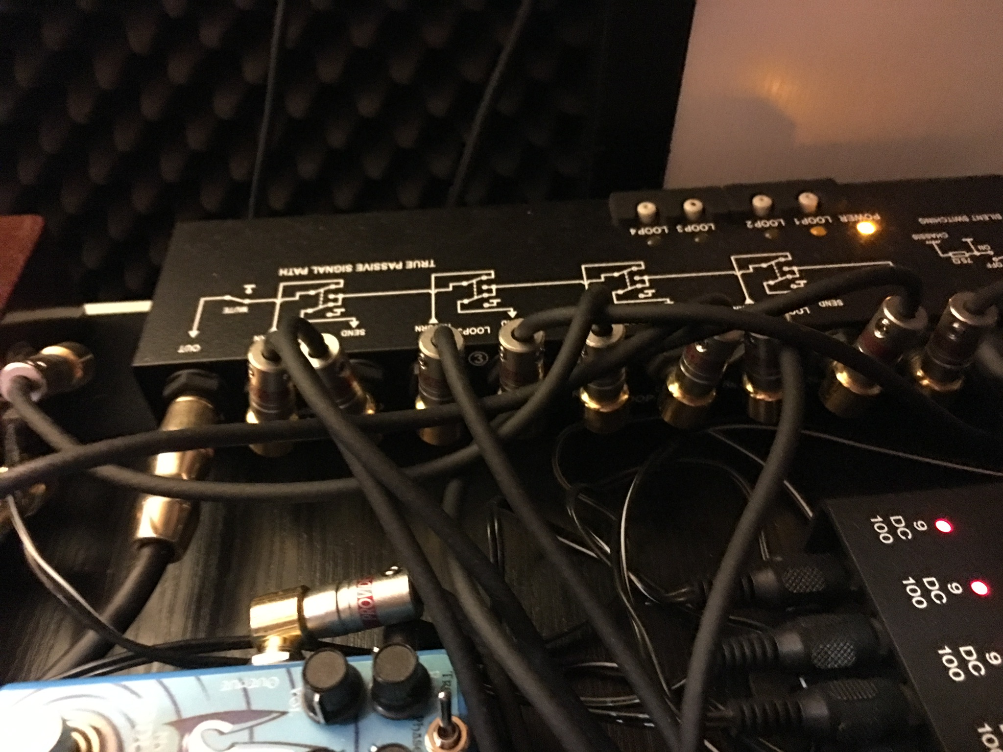 MIDI 4X LOOP M4L GLab MIDI 4X LOOP M4L Audiofanzine