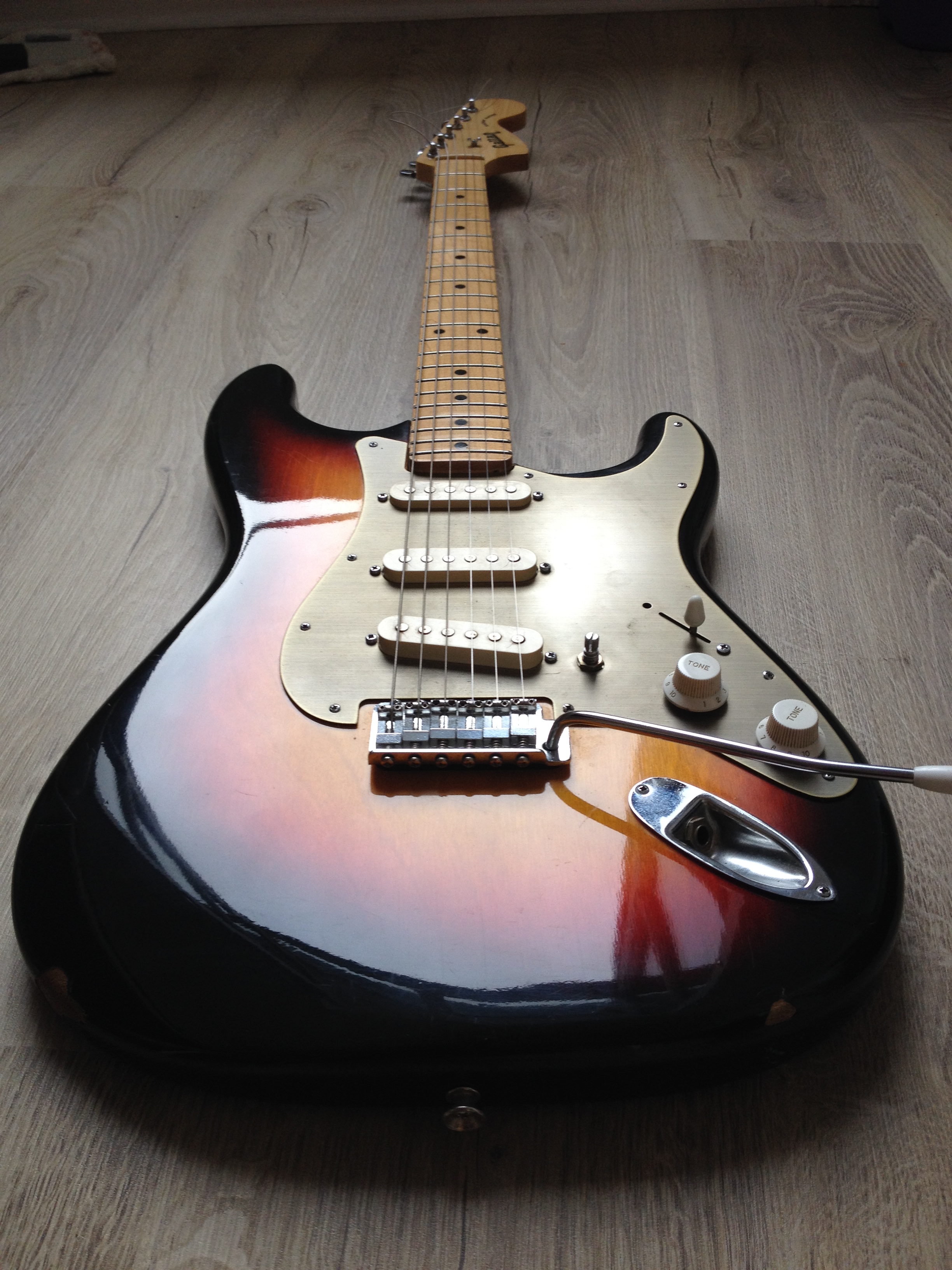 Stratocaster Gallan Stratocaster Audiofanzine