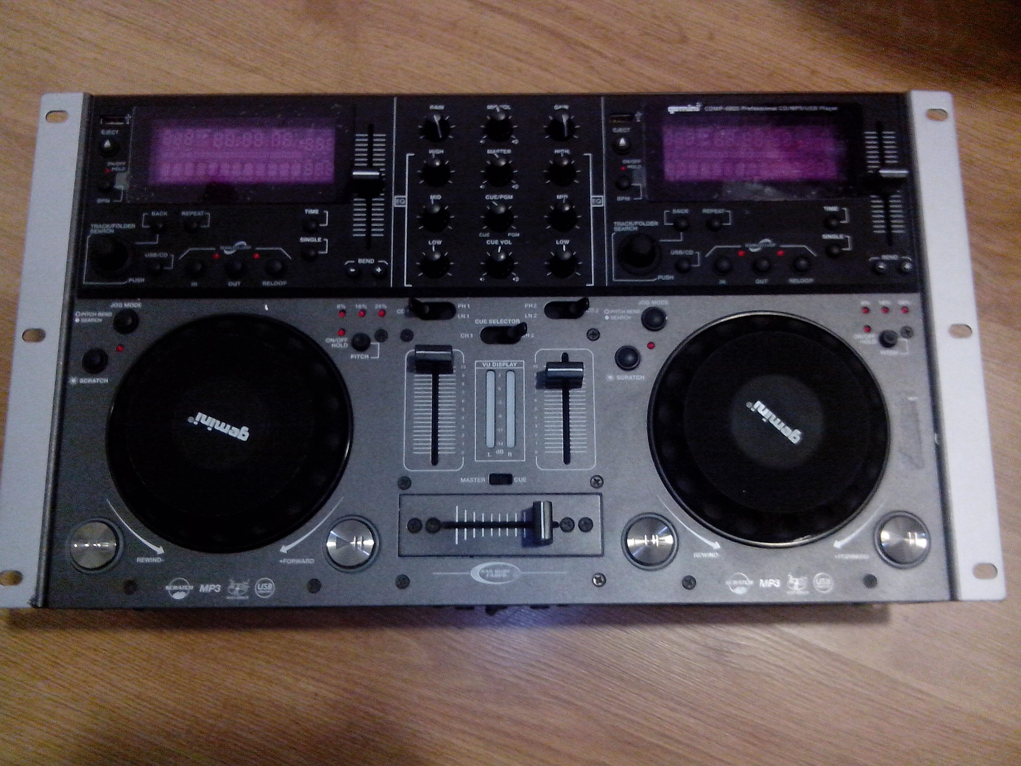 Photo Gemini DJ CDMP 6000 Gemini DJ CDMP 6000 (31100) (433615