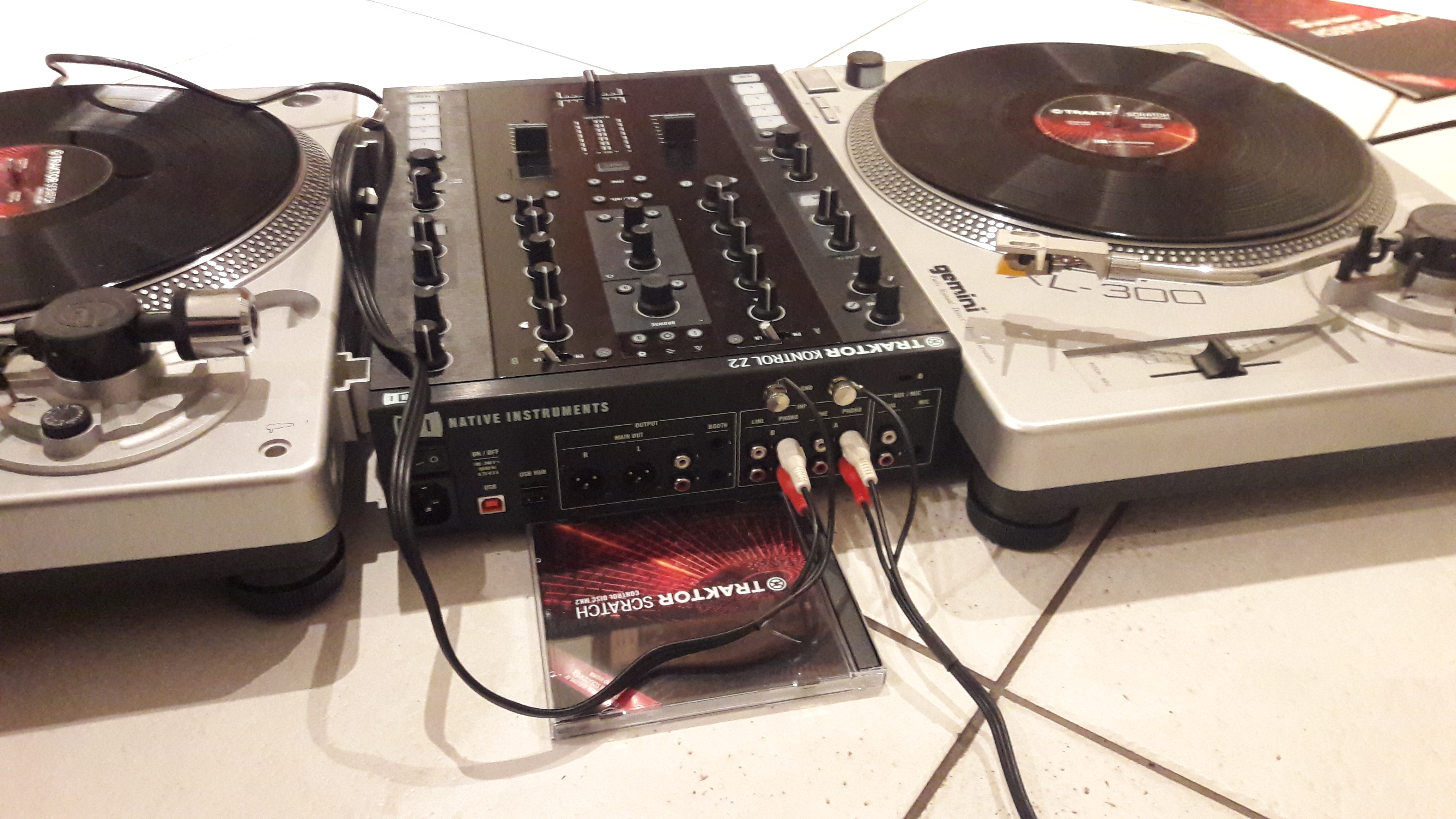 XL300 Gemini DJ XL300 Audiofanzine