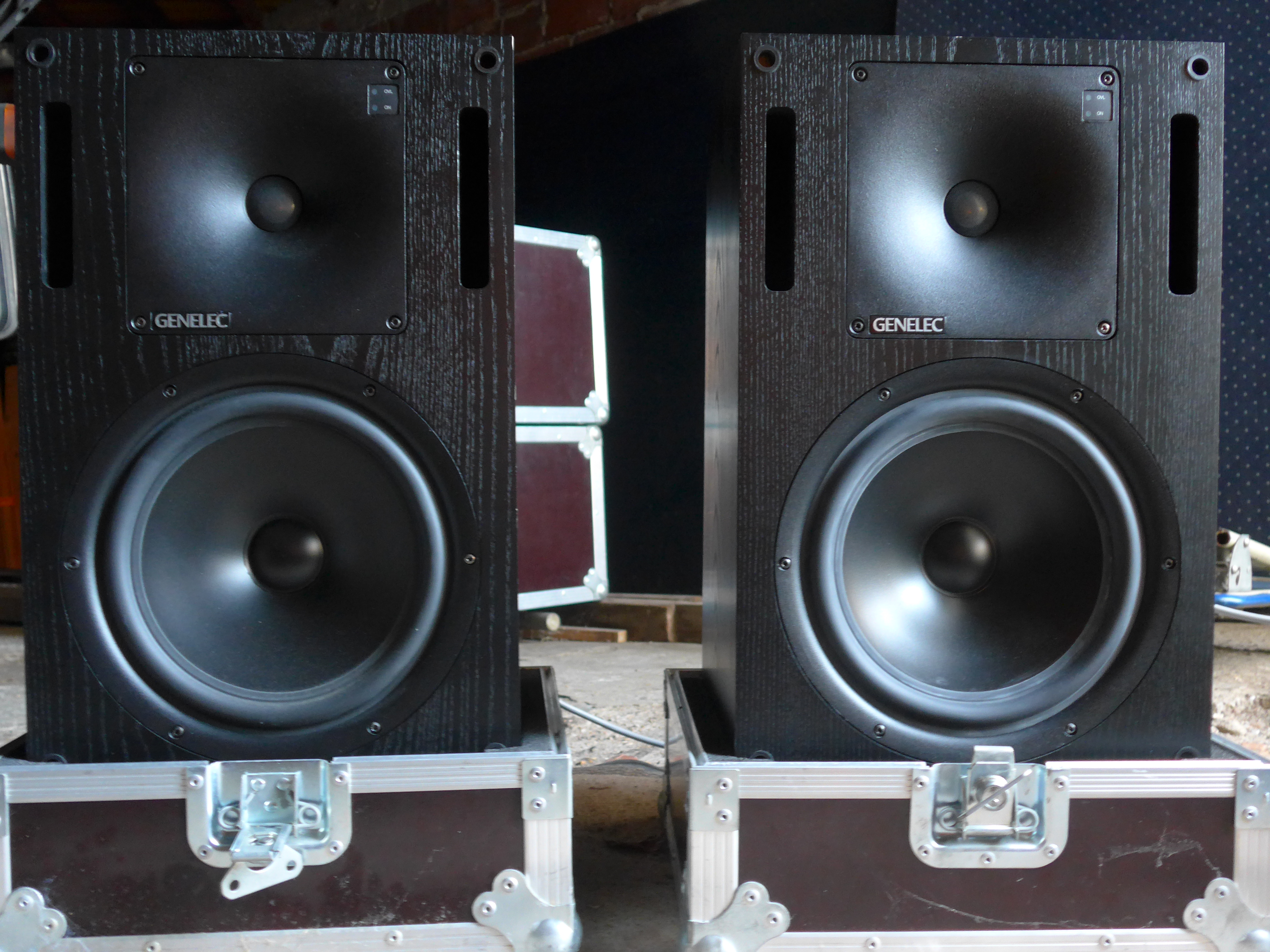 Photo Genelec 1032A Genelec 1032A (19684) (1001446) Audiofanzine