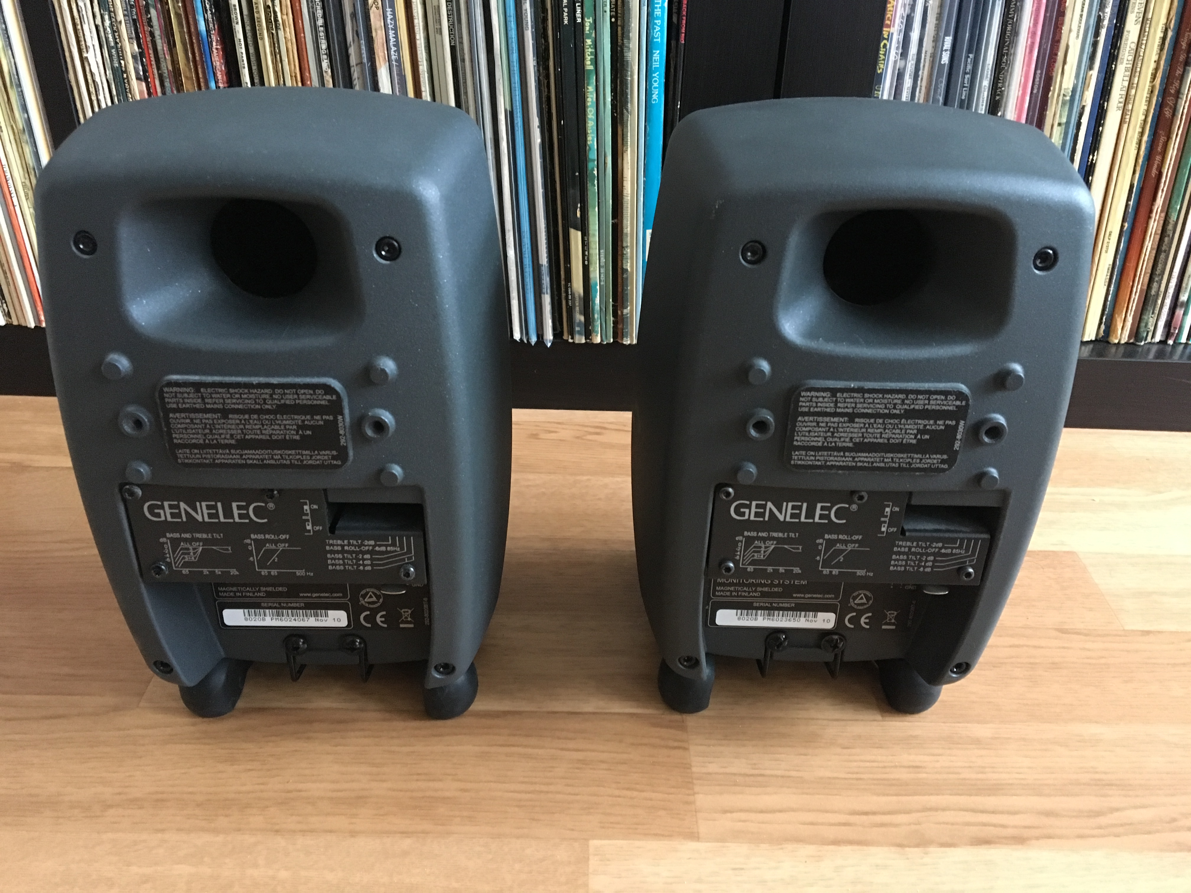 8020B Genelec 8020B Audiofanzine