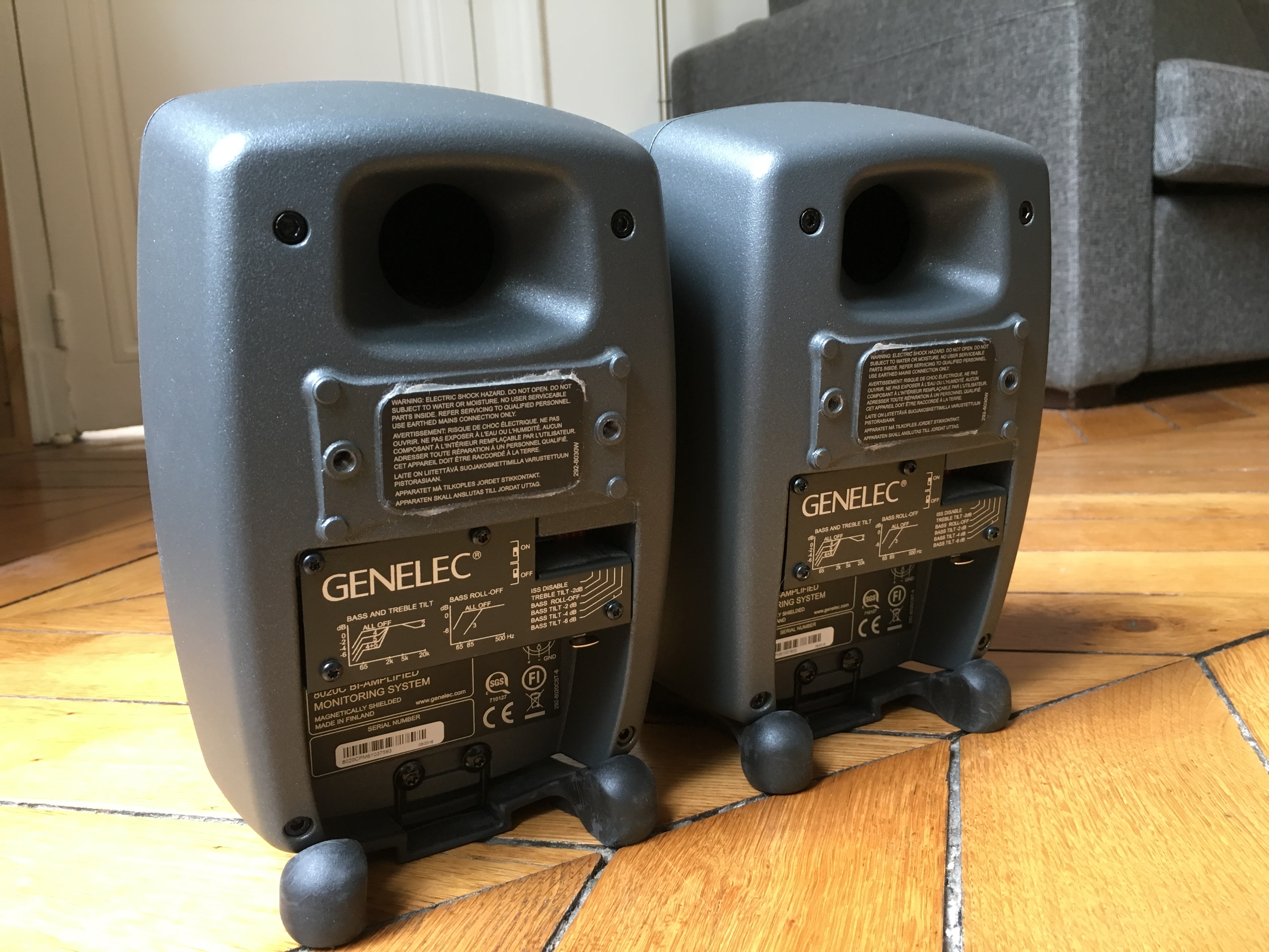 8020C Genelec 8020C Audiofanzine