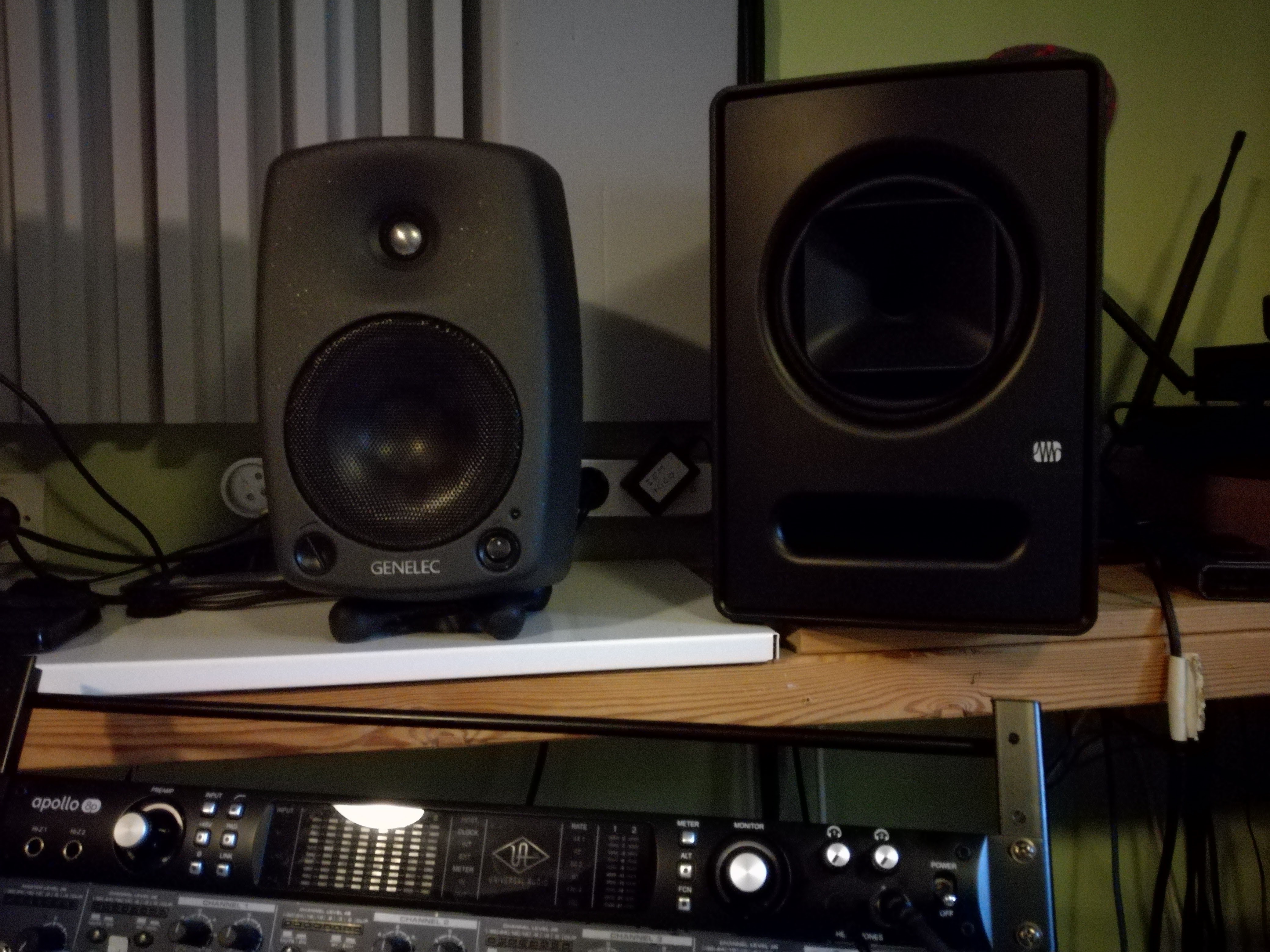 Genelec 8030A Audiofanzine