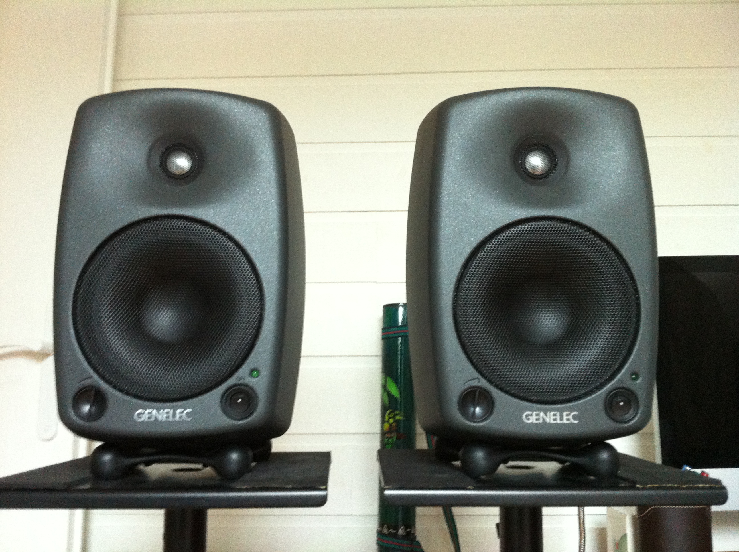 8030a genelec