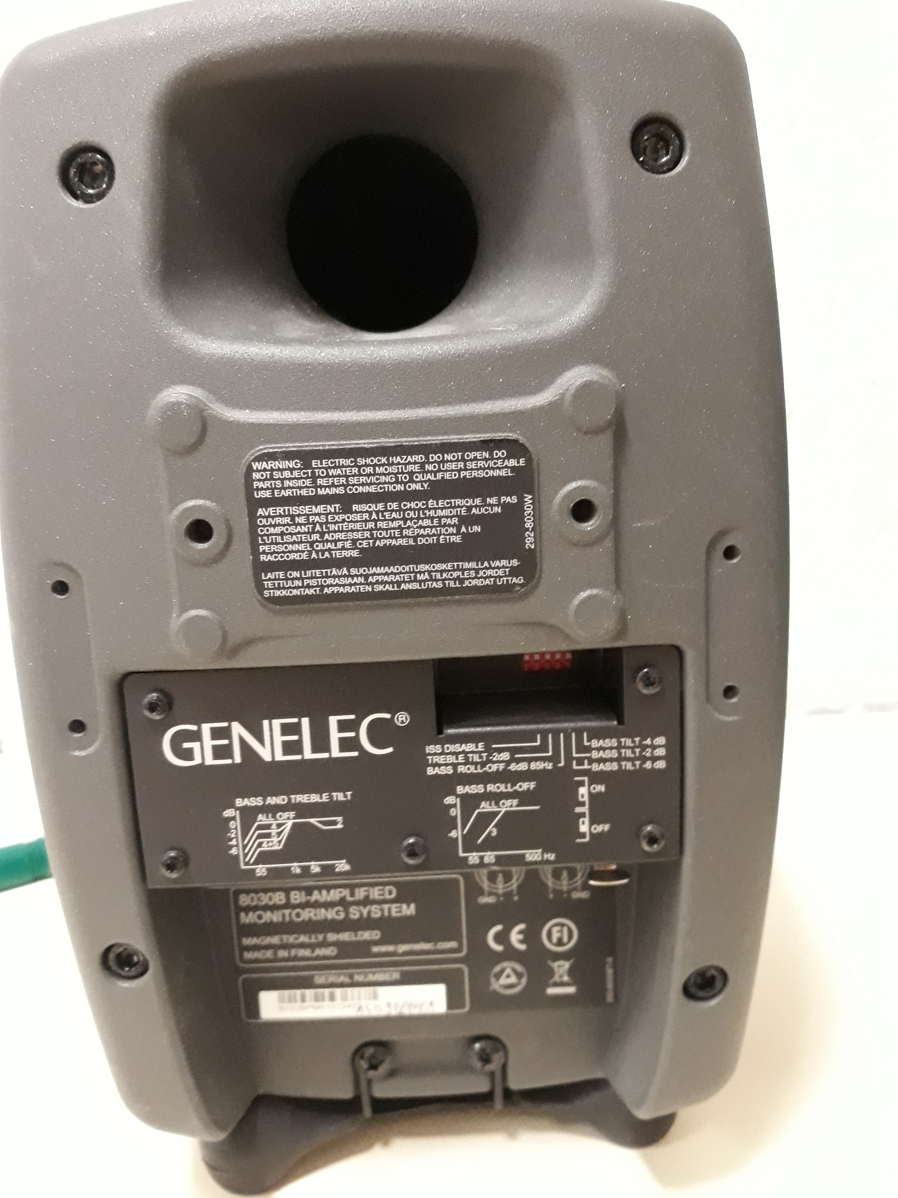 8030B Genelec 8030B Audiofanzine