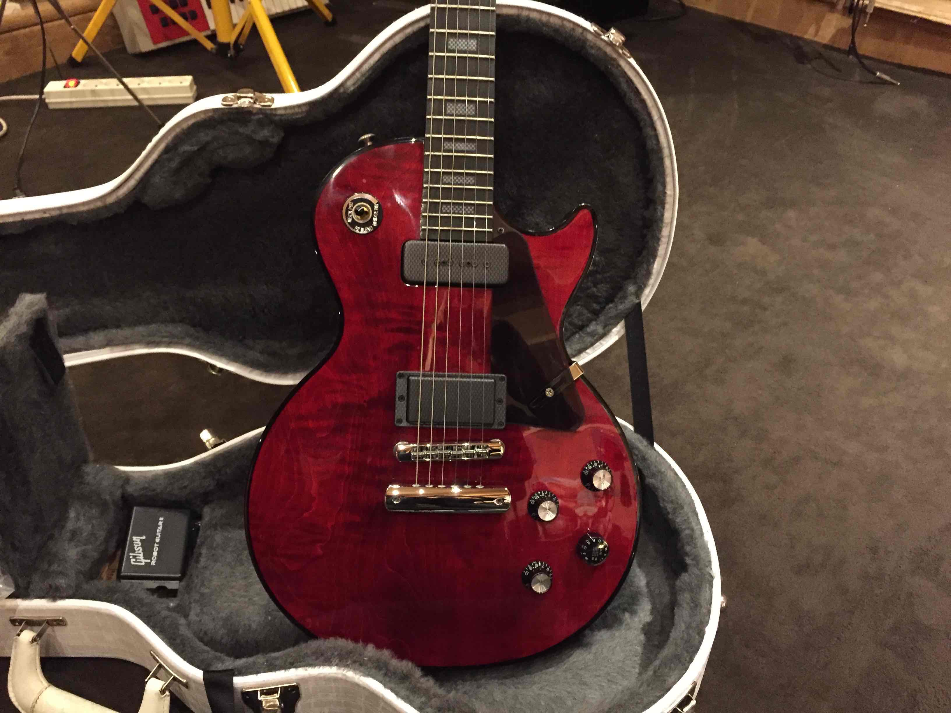 DARK FIRE Gibson Dark Fire Audiofanzine