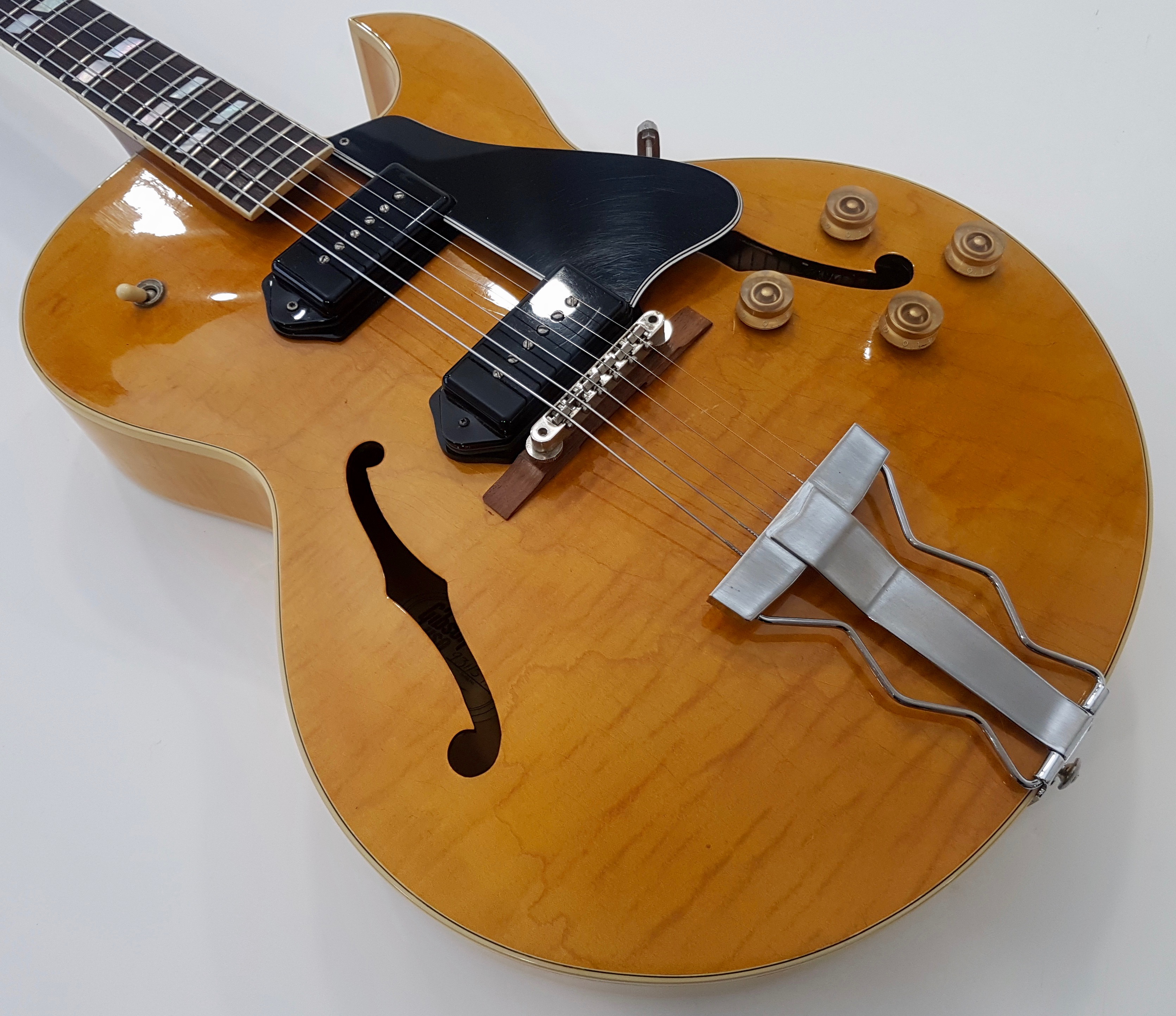 Es 175 Vintage Gibson Es 175 Vintage Audiofanzine