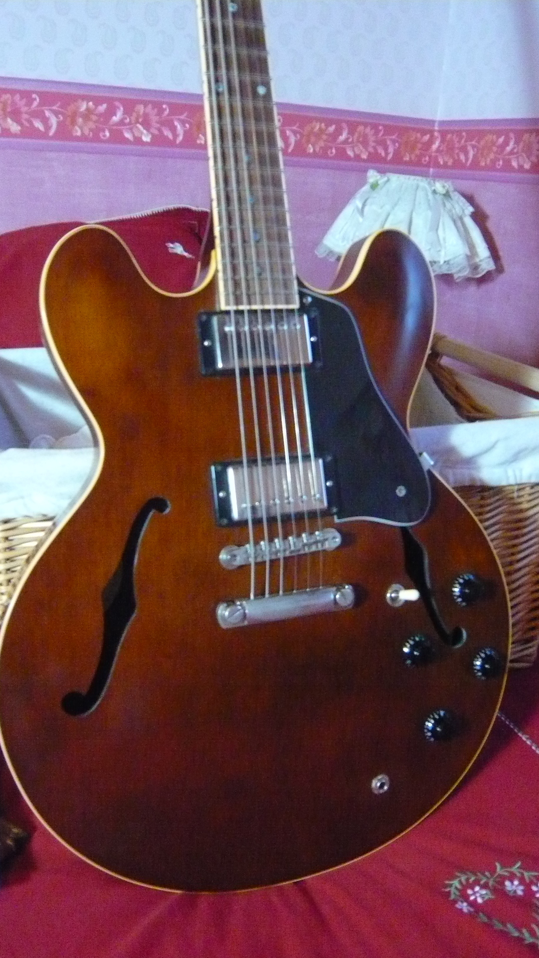 Gibson ES-333 LH - Worn Brown image (#866065) - Audiofanzine