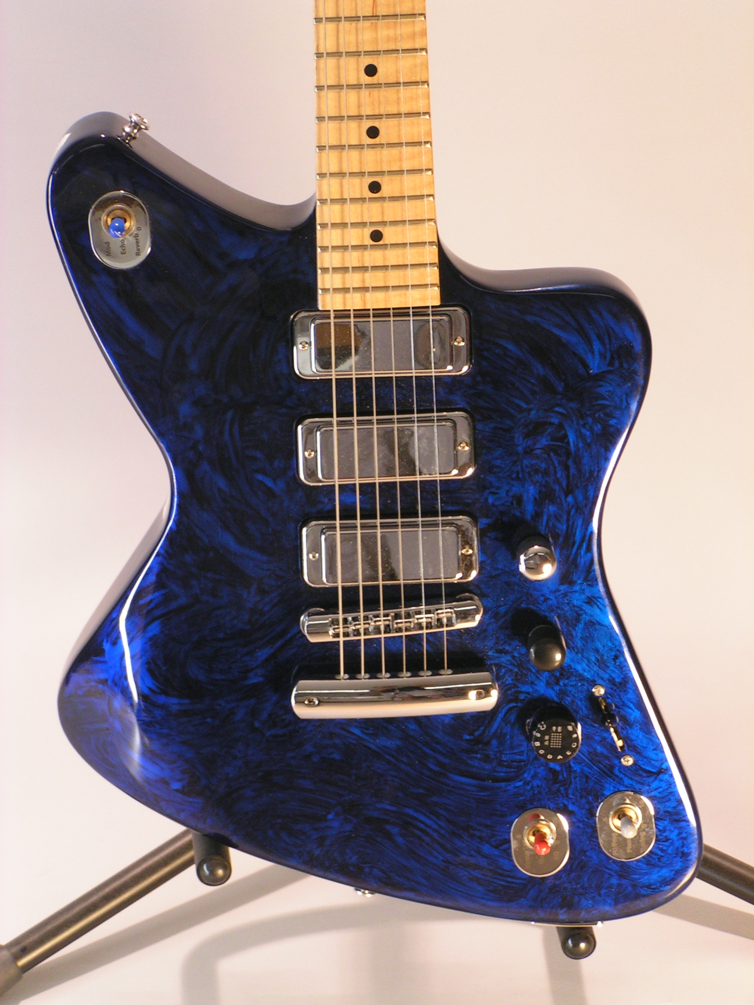 Gibson Firebird X edition limited année 2011 (IledeFrance) Audiofanzine