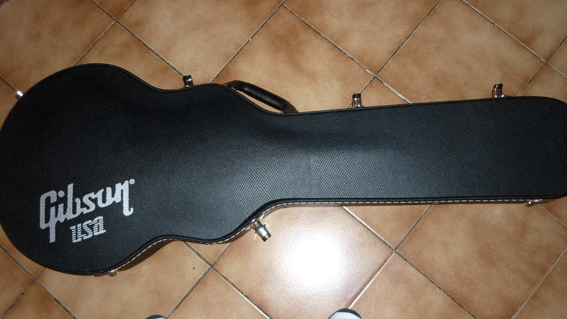 Gibson Les Paul Case Black image (520111) Audiofanzine