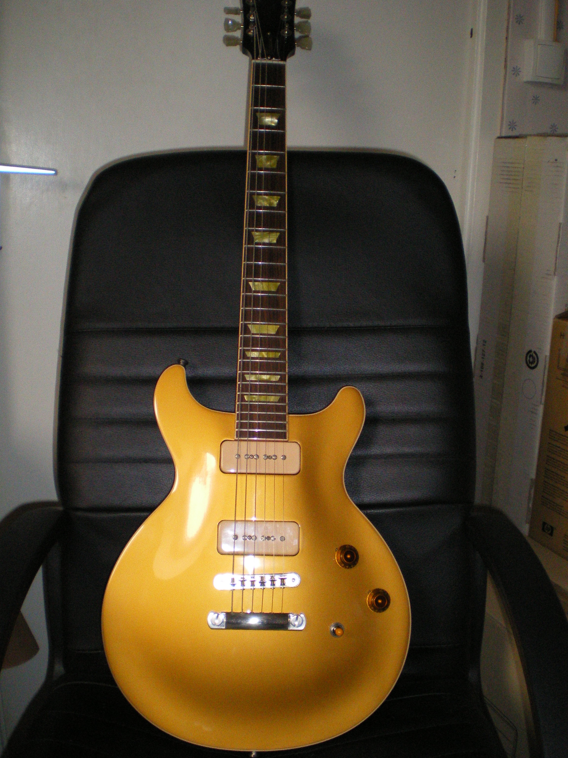 Gibson Les Paul Classic Double Cut P90 image (427194) Audiofanzine