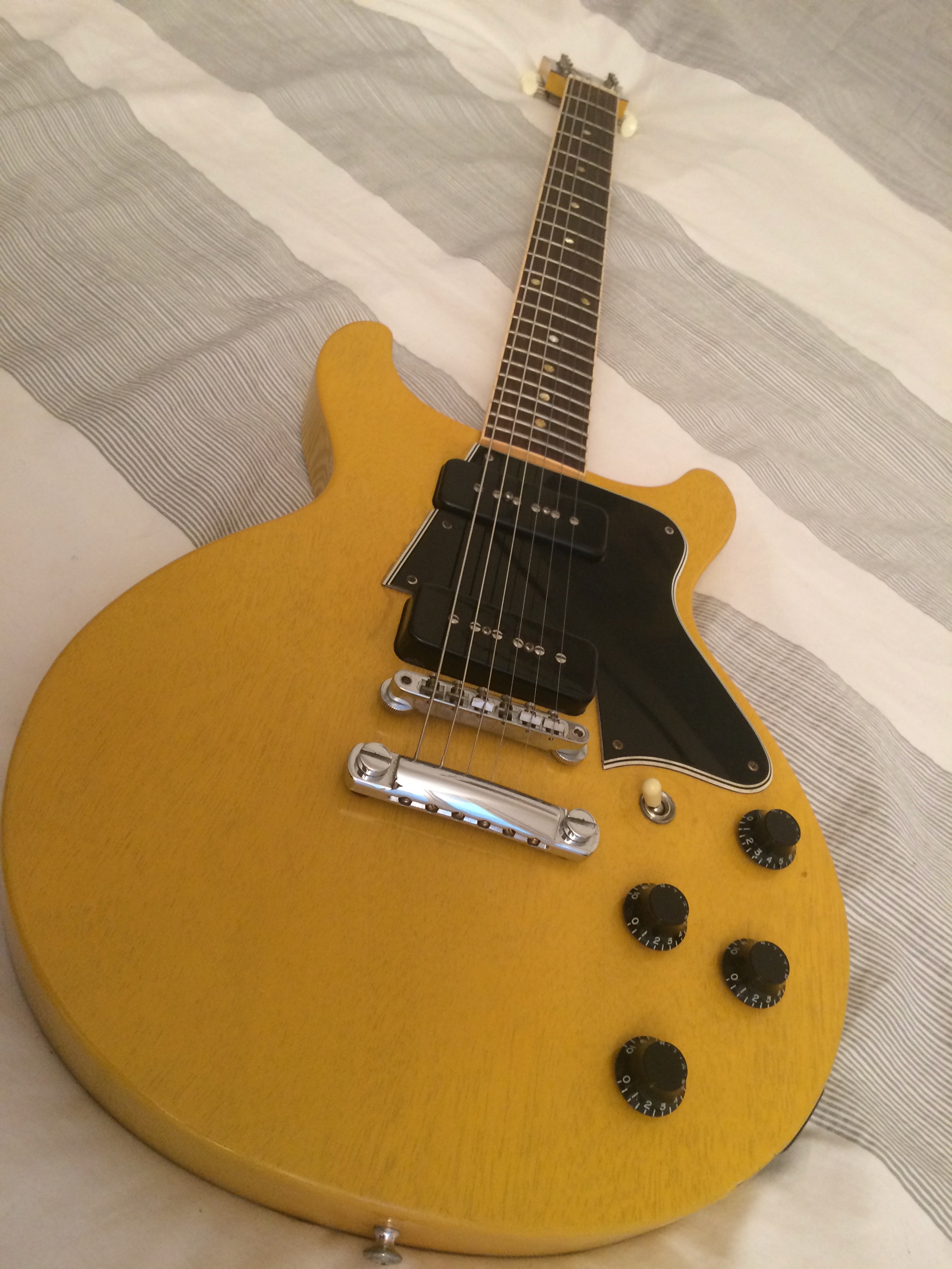 Photo Gibson Les Paul Special Dc Tv Yellow Gibson Les Paul Special