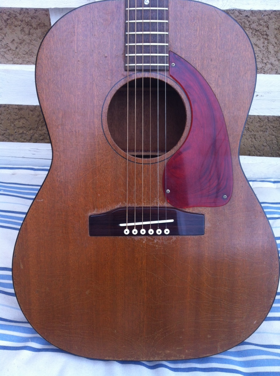 Photo Gibson LG 0 Gibson LG 0 5136 1109744 Audiofanzine